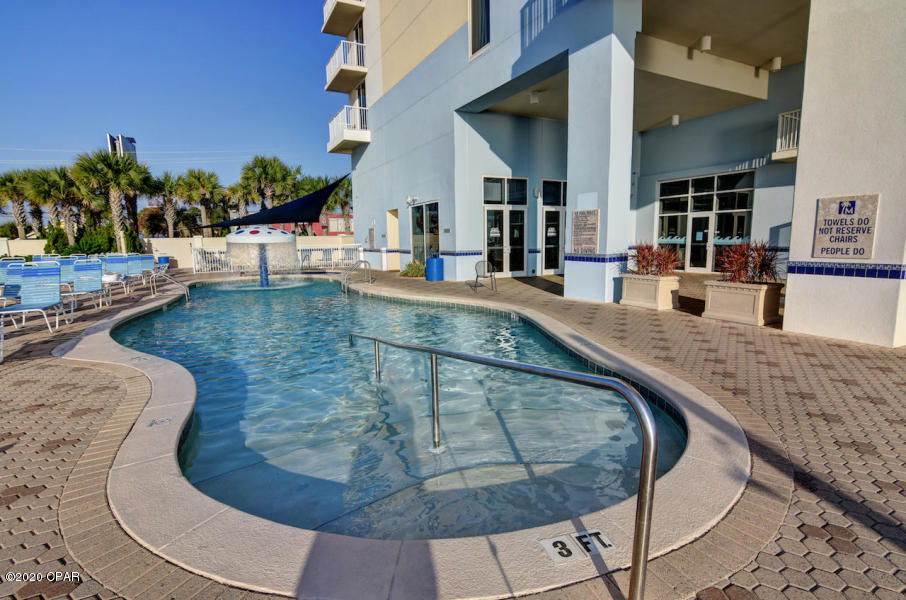 Majestic Beach Tower I - Residential