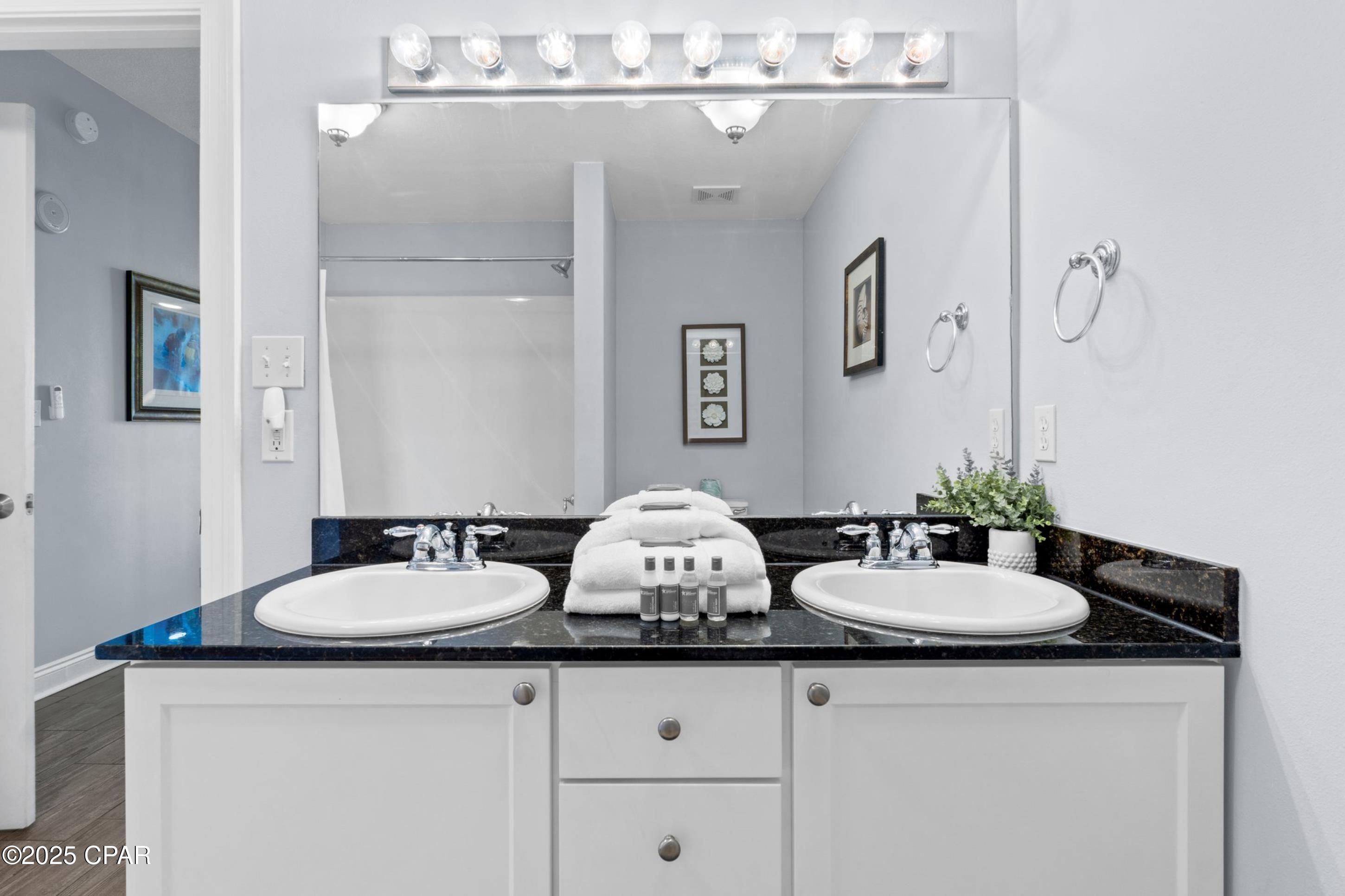 Calypso Towers II - Residential