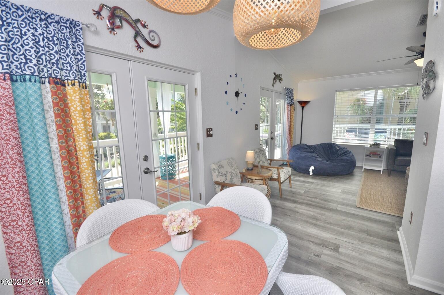 Frangista Beach - Residential