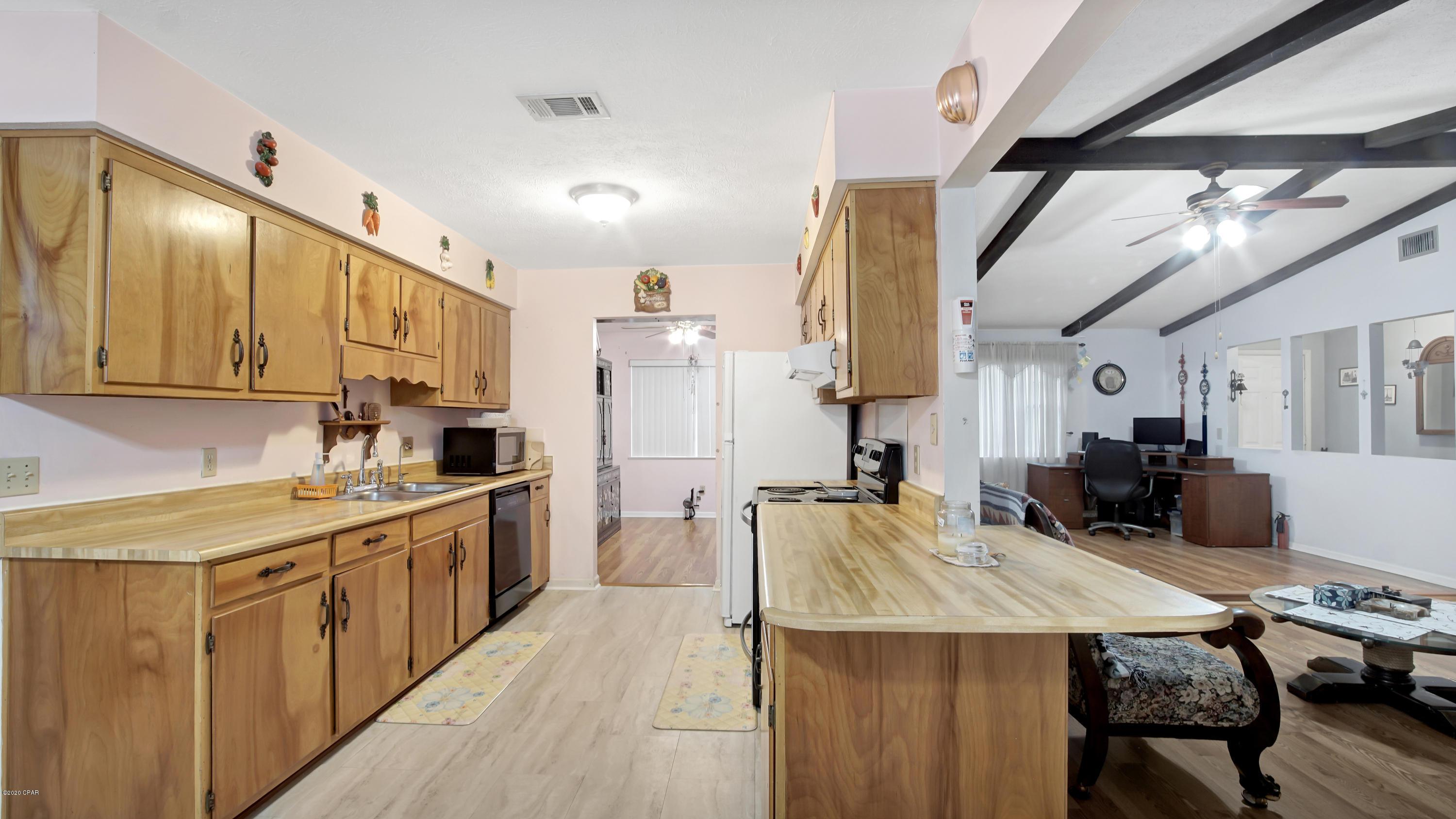 [No Recorded Subdiv] - Residential