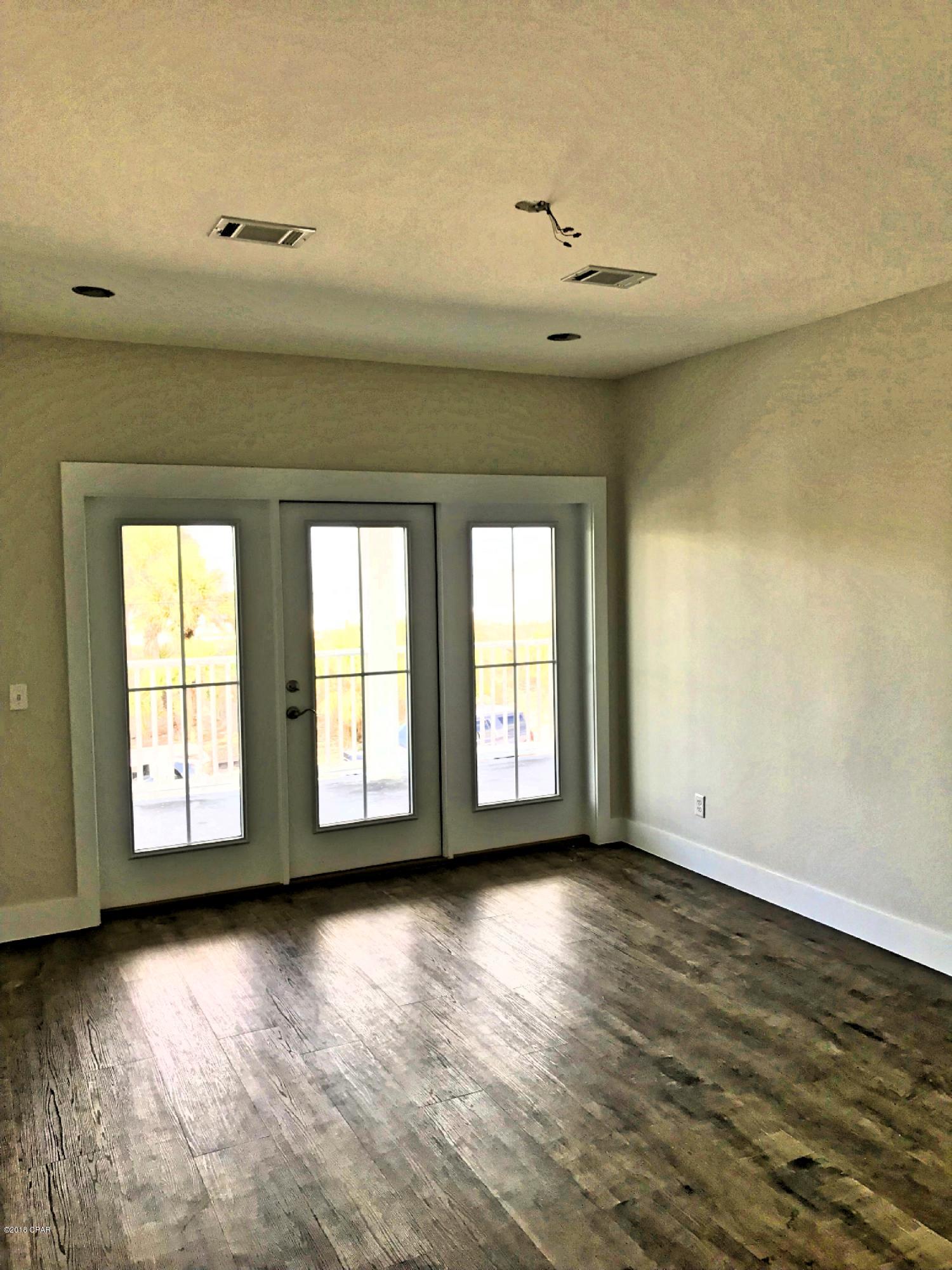 Gulf Lagoon Beach - Residential