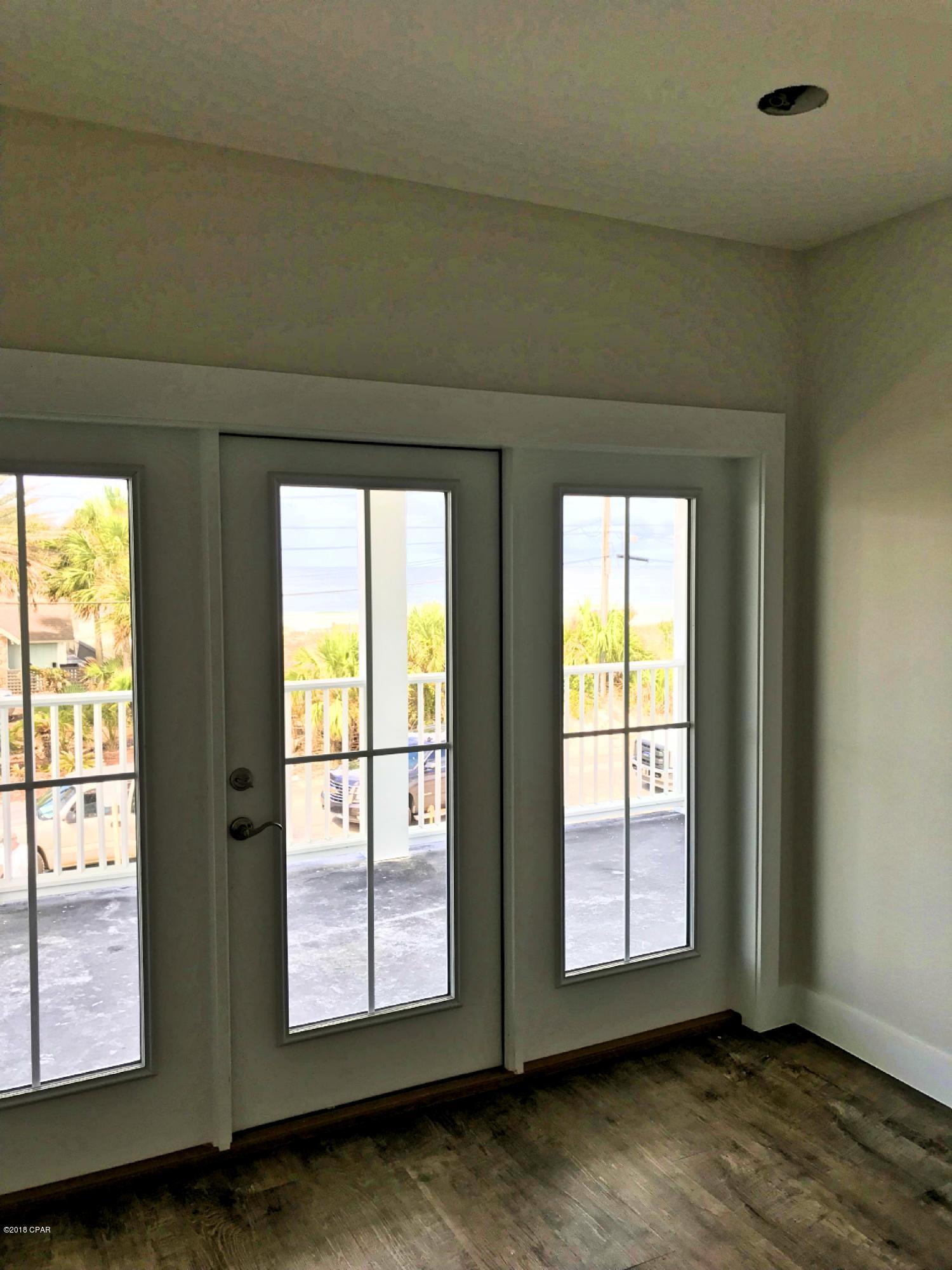 Gulf Lagoon Beach - Residential