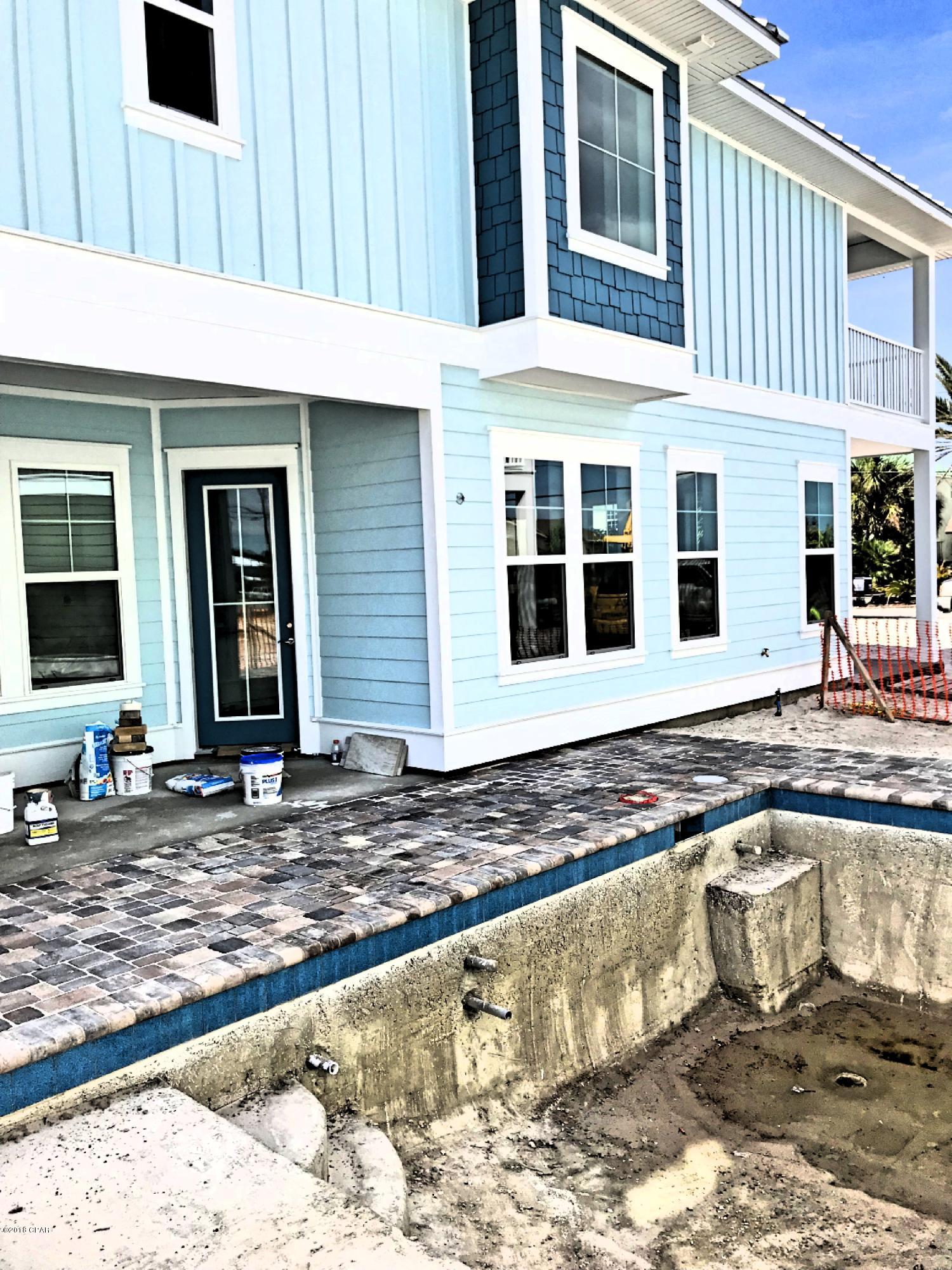 Gulf Lagoon Beach - Residential