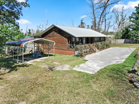 A home in Altha
