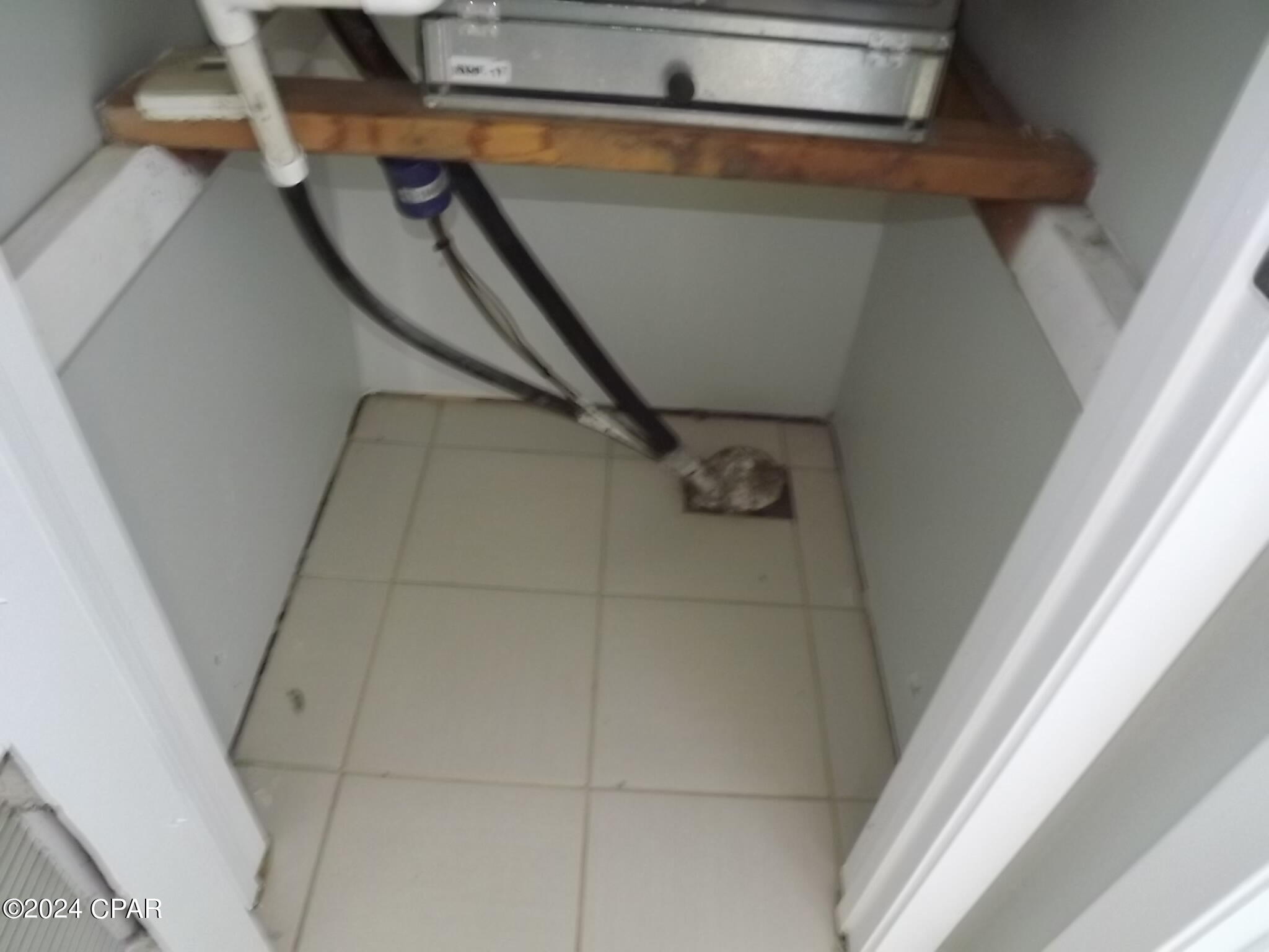 [No Recorded Subdiv] - Residential Lease