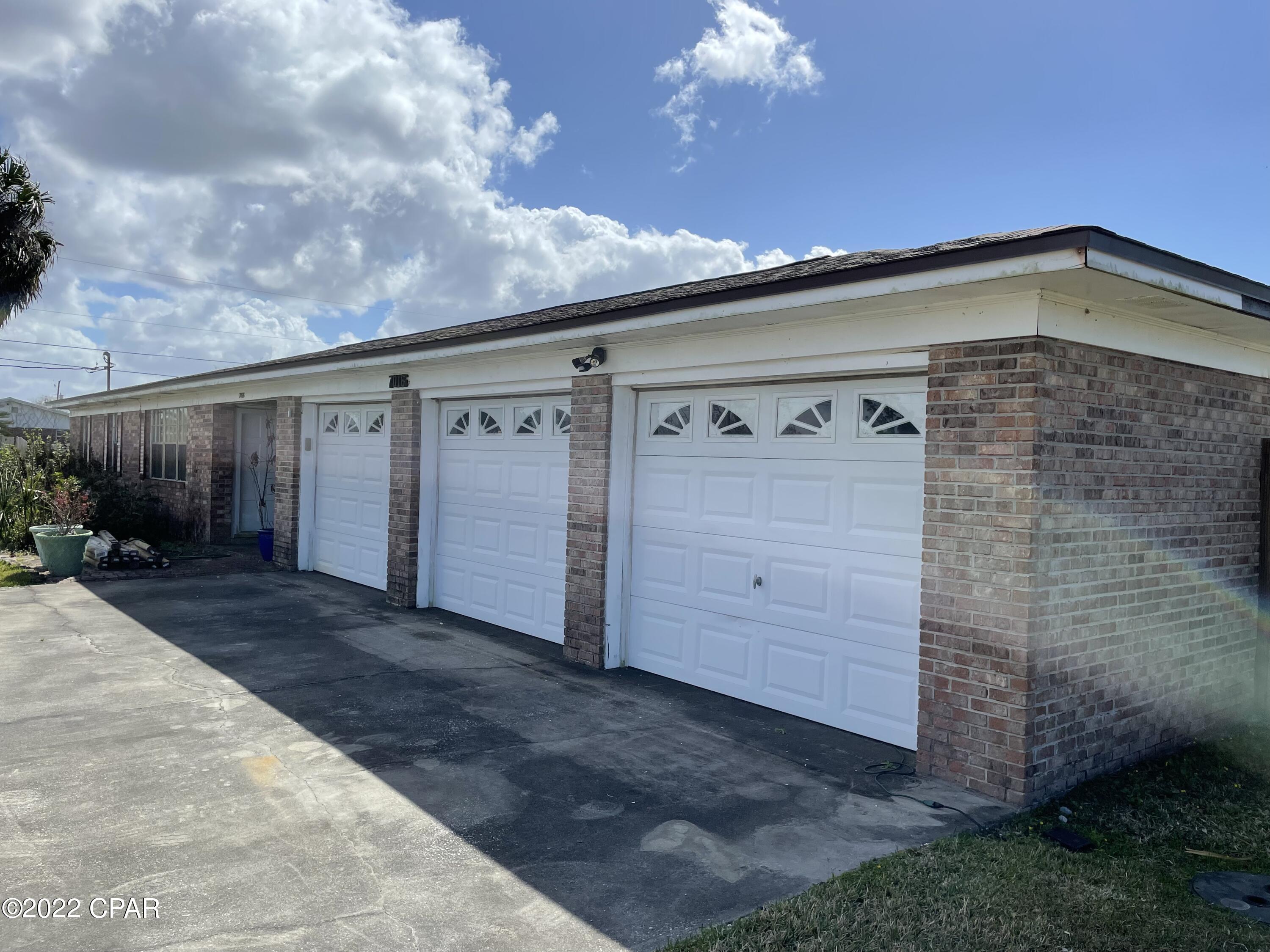 Kendrick Manor - Residential