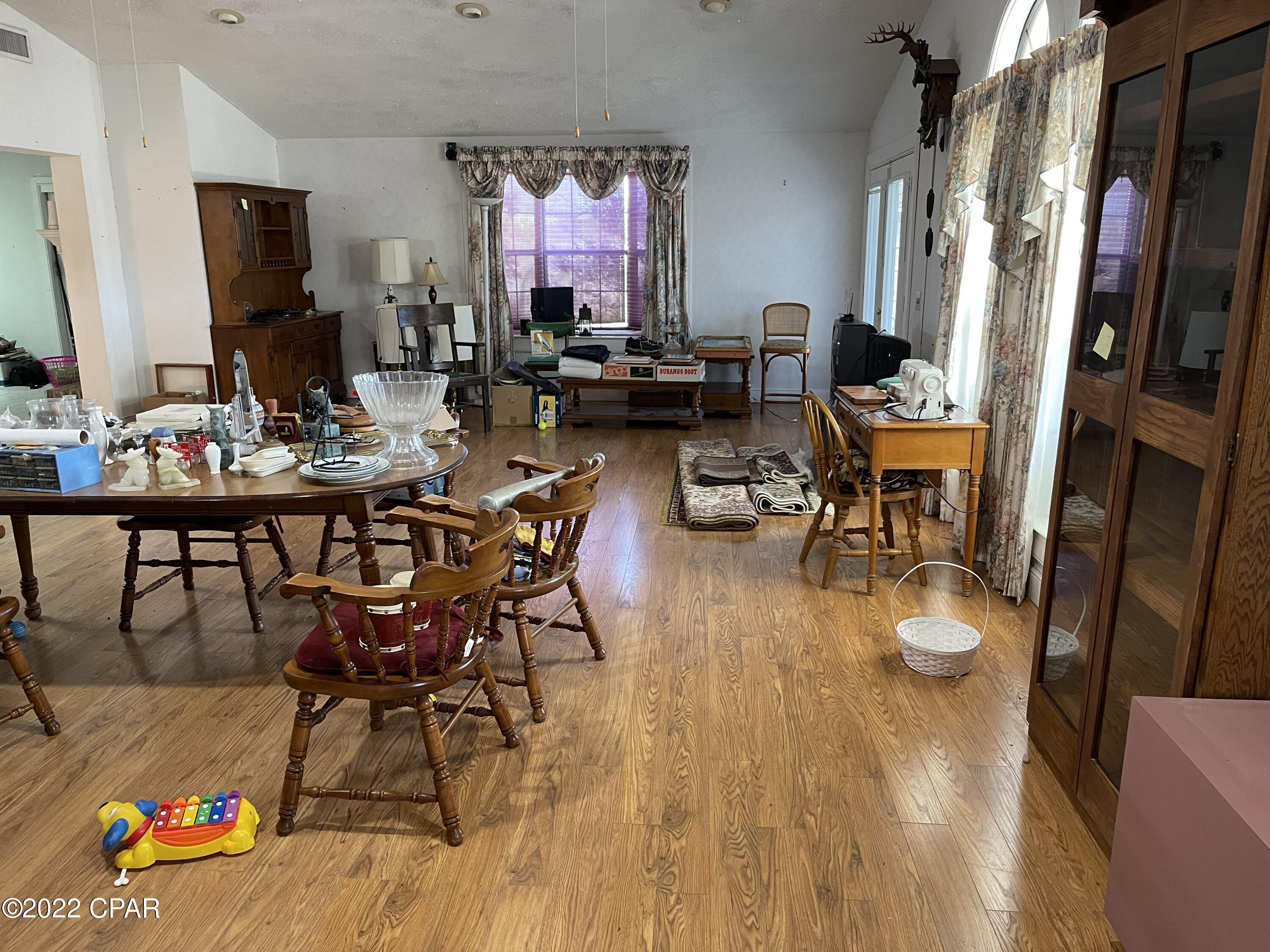 Kendrick Manor - Residential