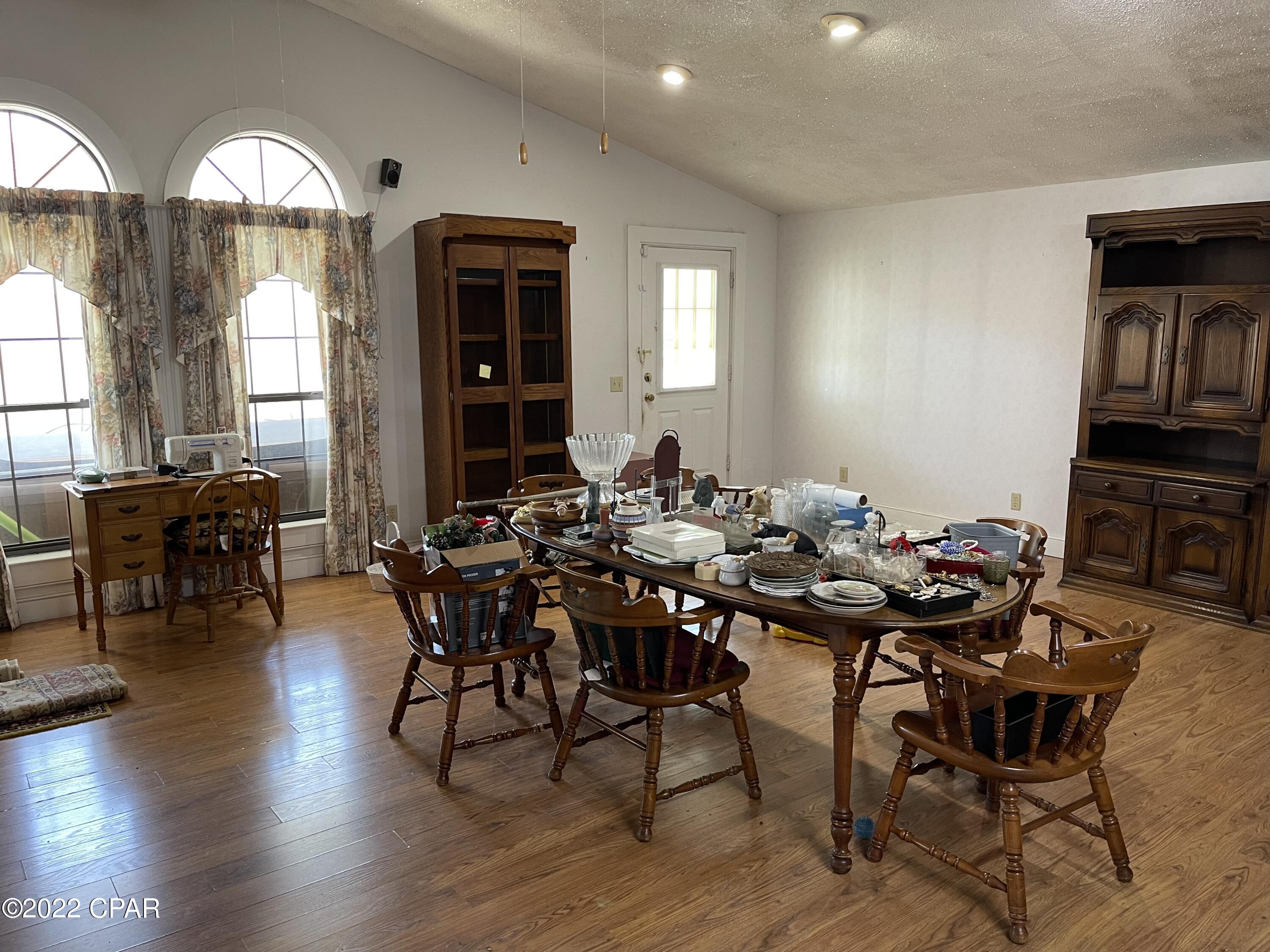 Kendrick Manor - Residential