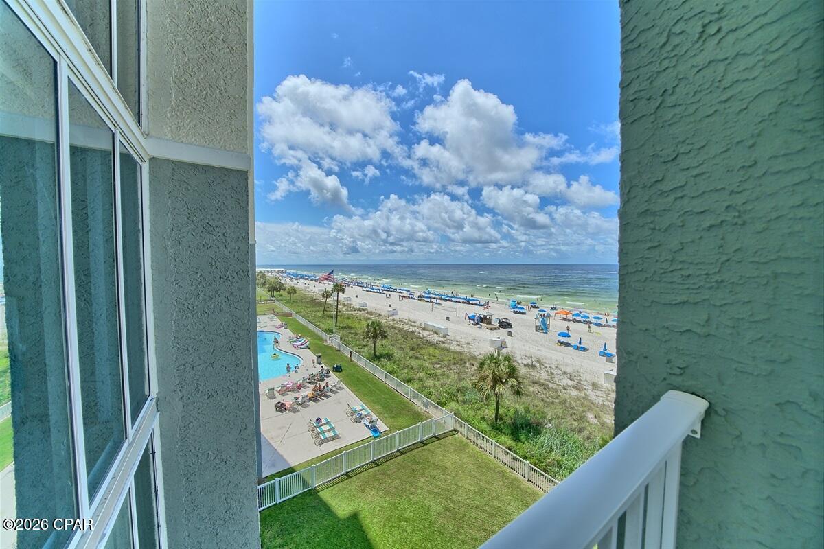 Long Beach Towers III - Residential