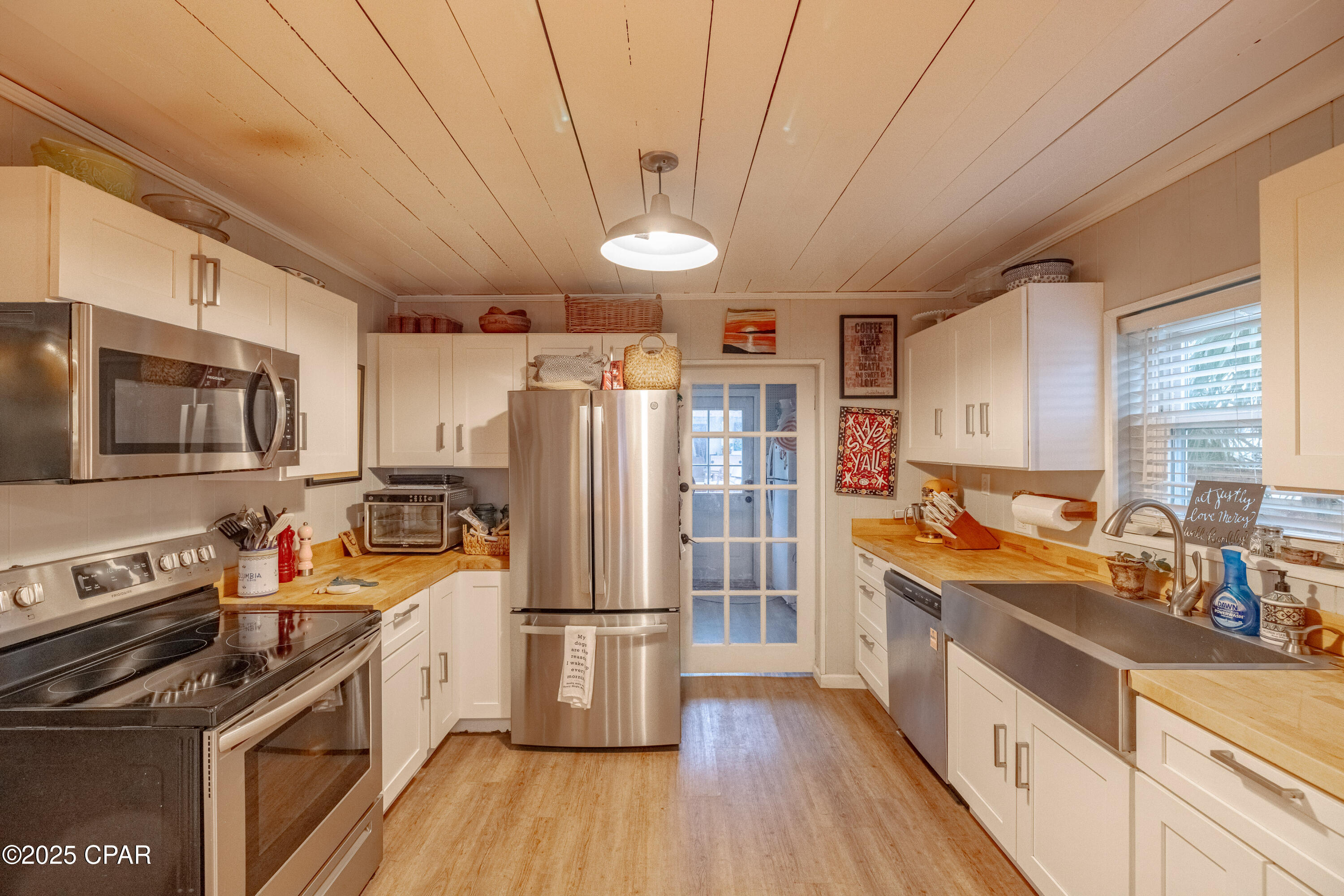 Biltmore Beach 1st Add - Residential