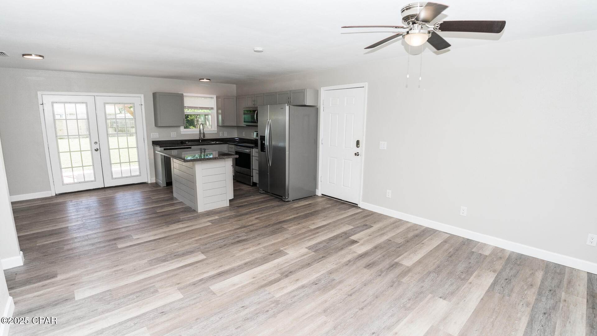 Towne & Country Lake Estates - Residential