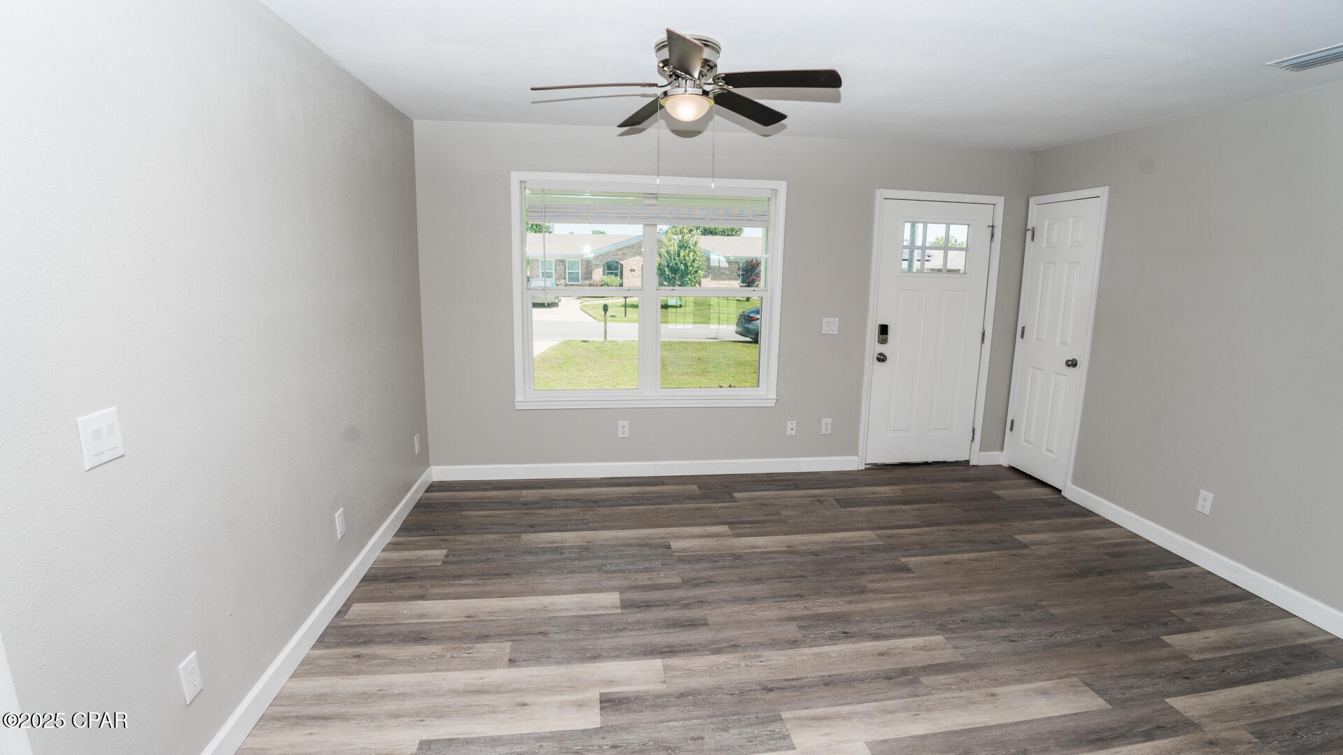 Towne & Country Lake Estates - Residential