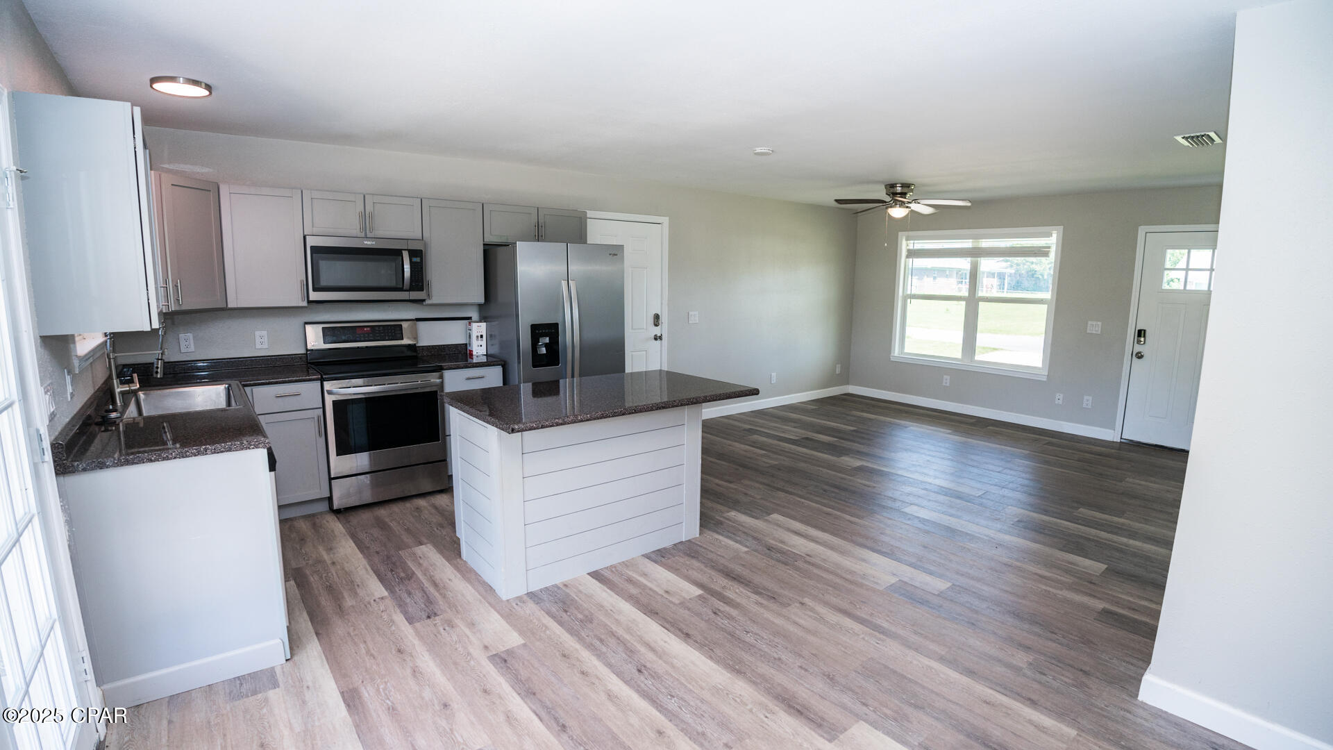 Towne & Country Lake Estates - Residential