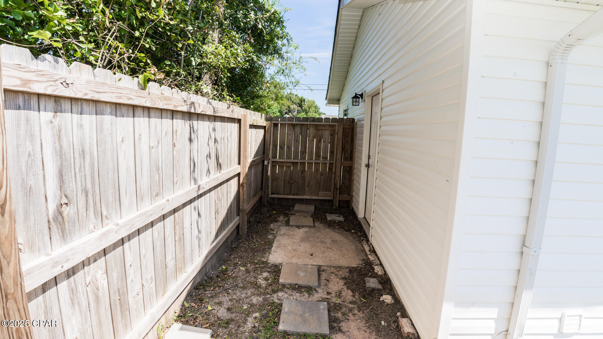 Towne & Country Lake Estates - Residential