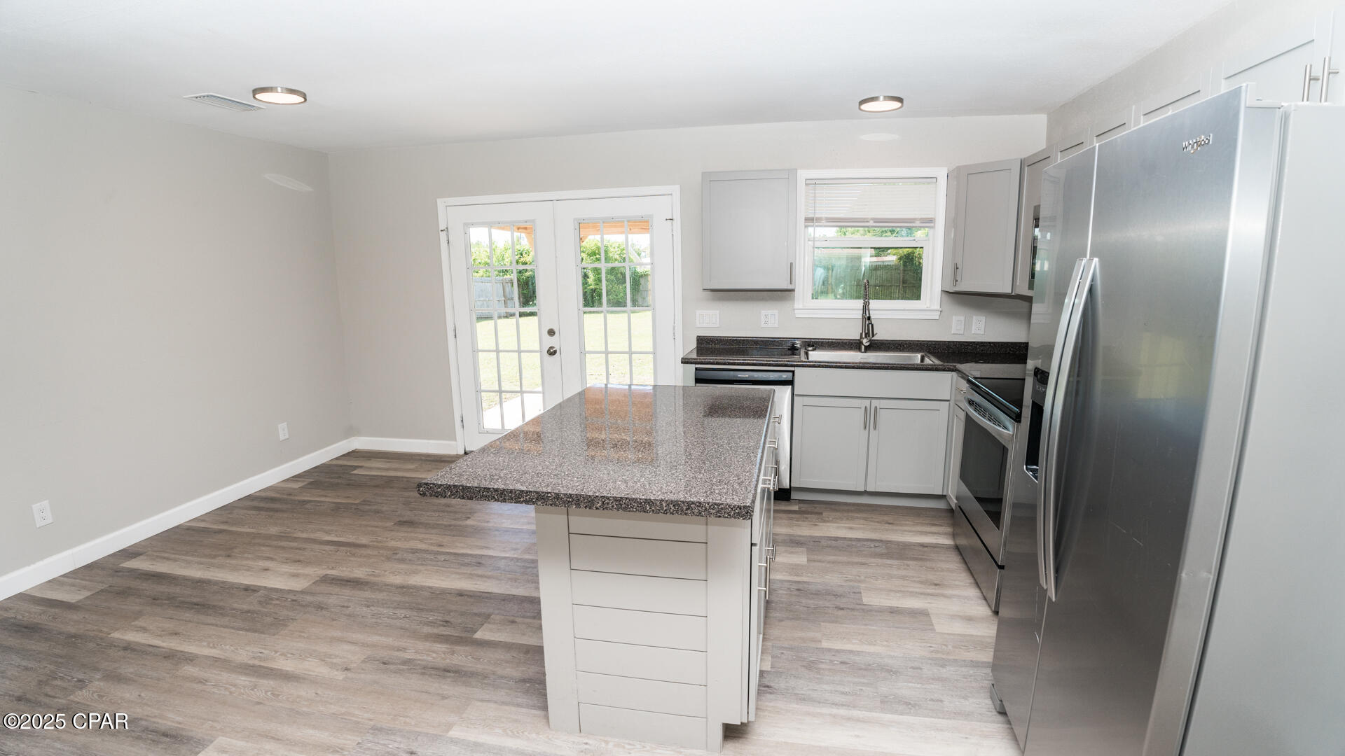 Towne & Country Lake Estates - Residential