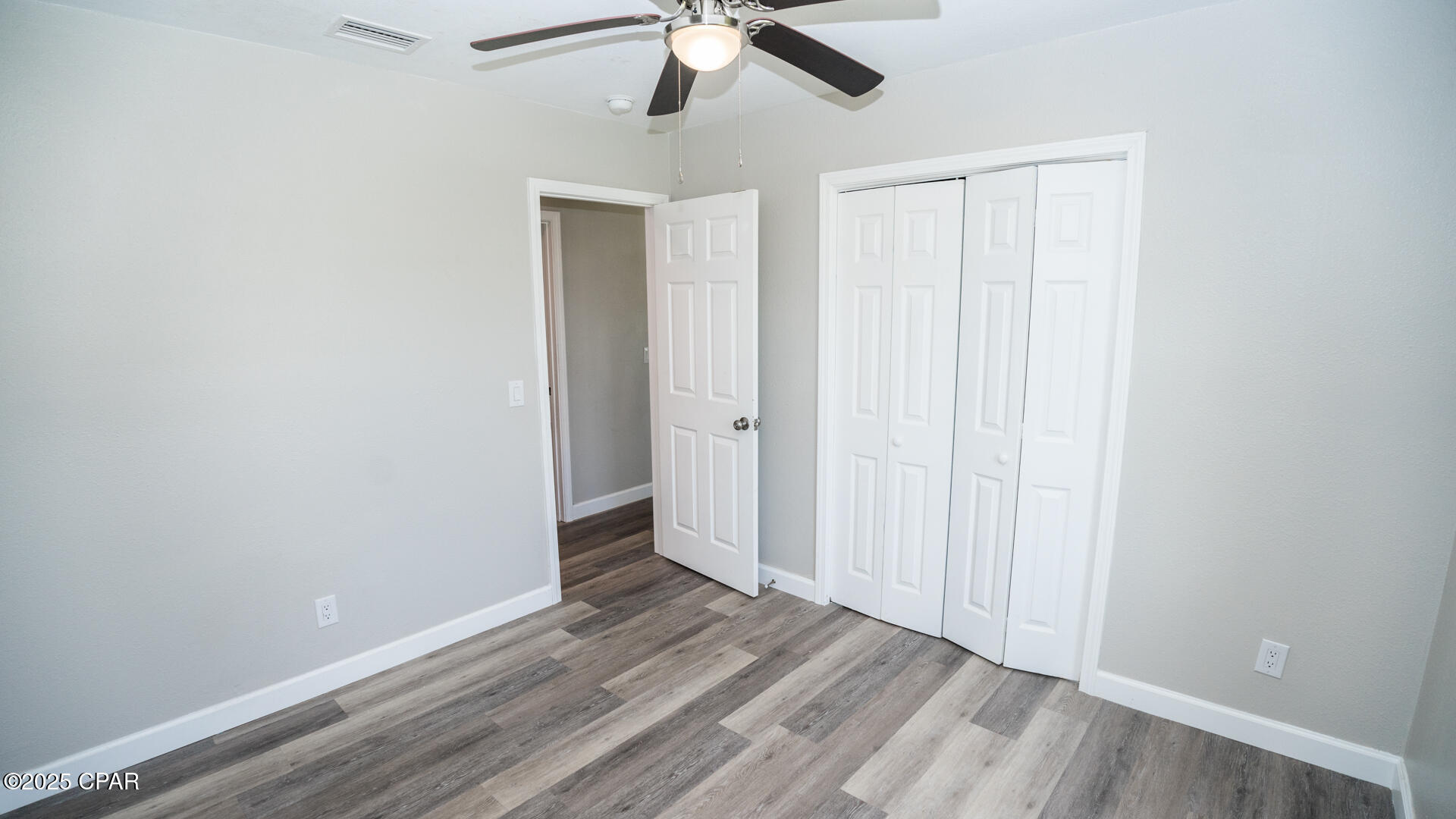 Towne & Country Lake Estates - Residential