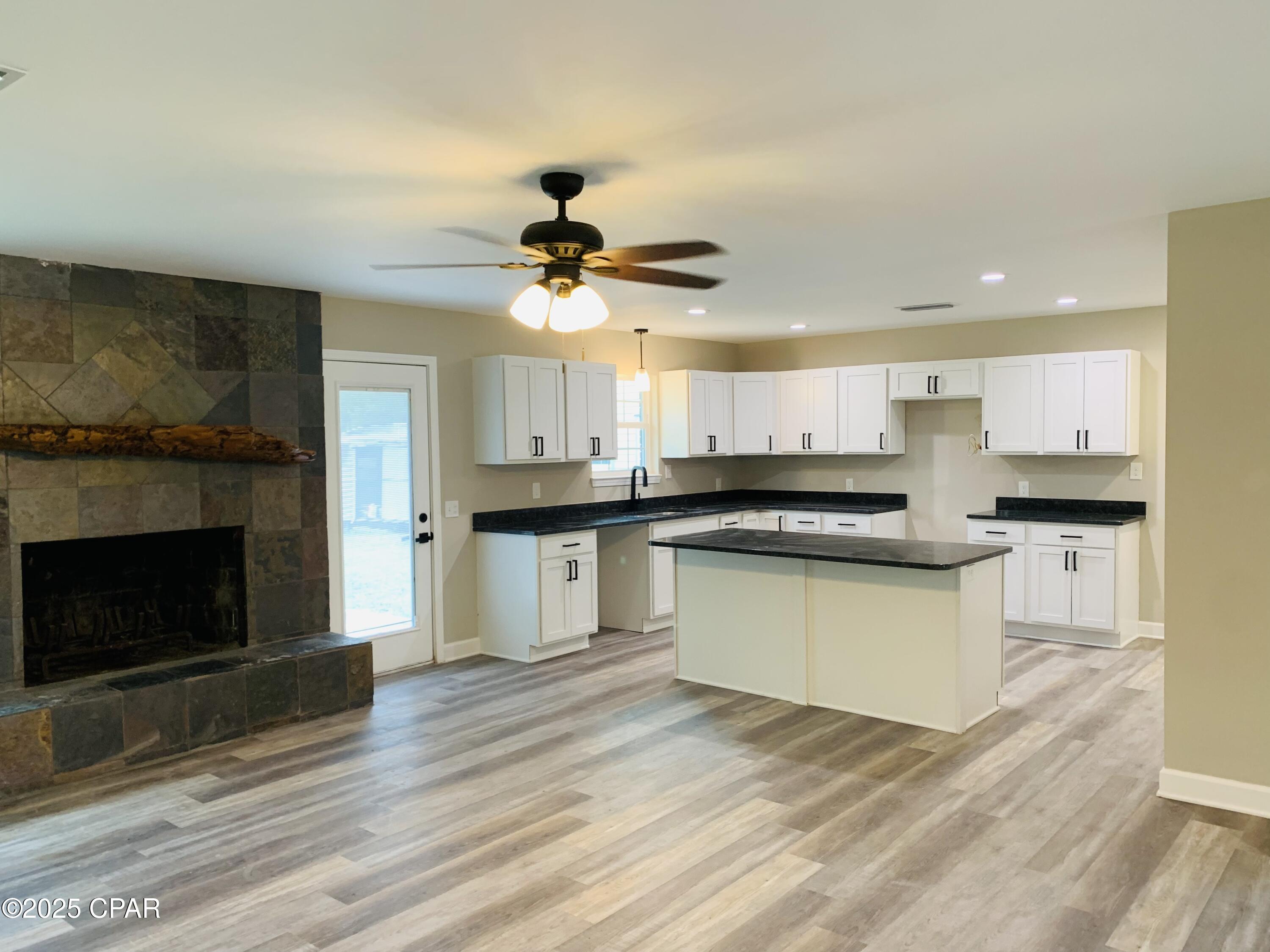 Deerpoint Estates - Residential