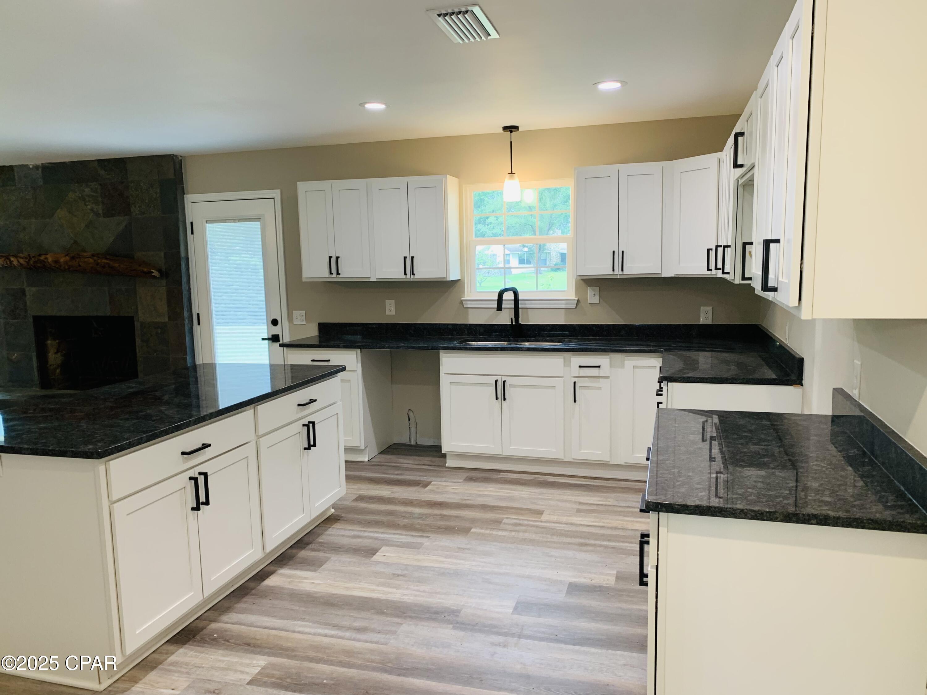 Deerpoint Estates - Residential