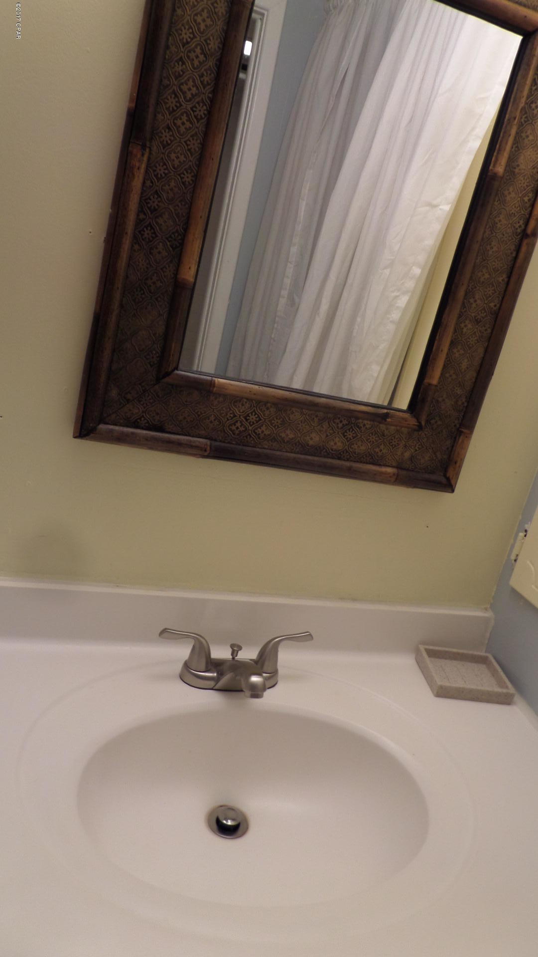 Fontainebleau Terrace - Residential Lease