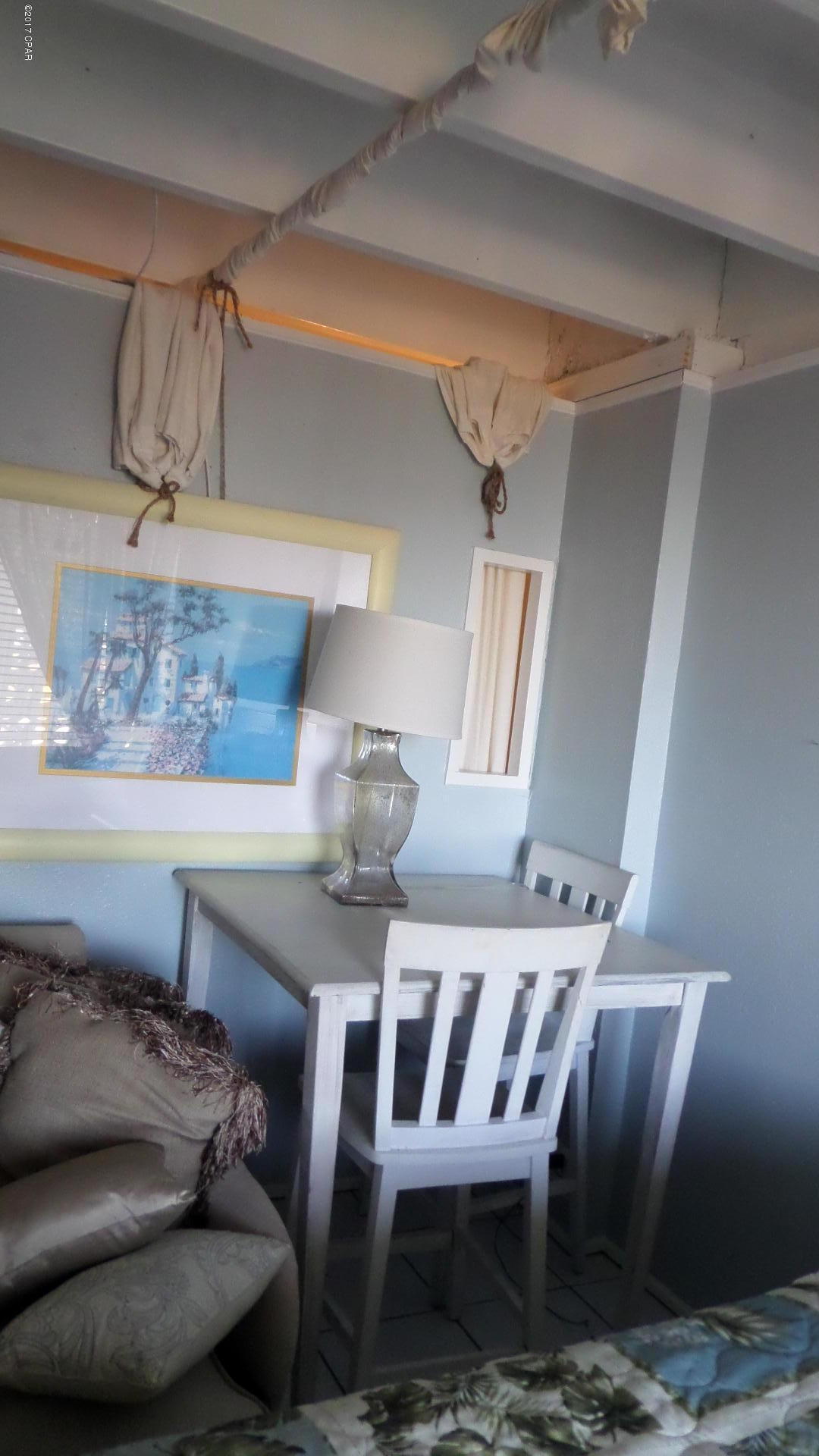 Fontainebleau Terrace - Residential Lease