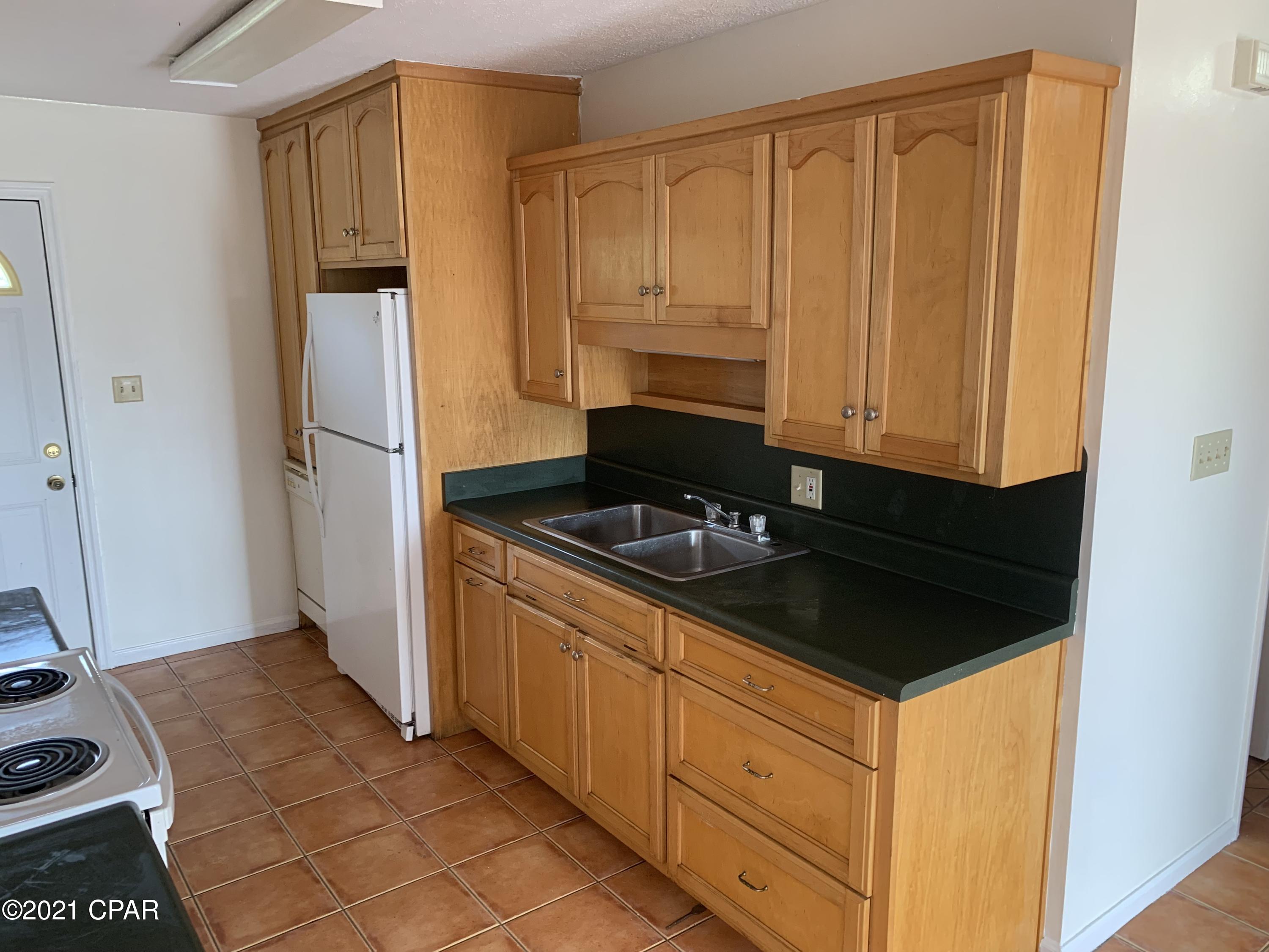 Lakeside - Residential