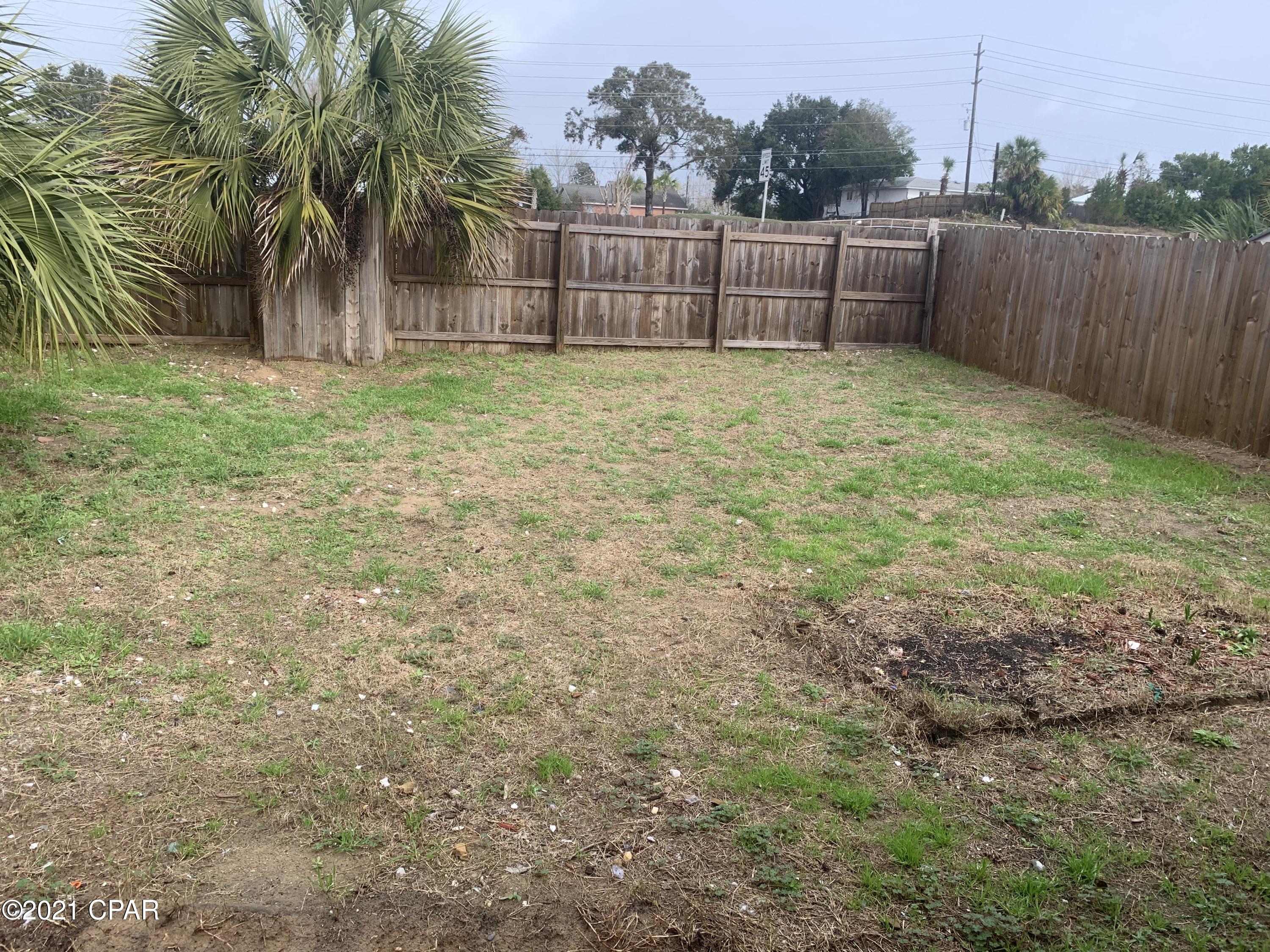 Lakeside - Residential