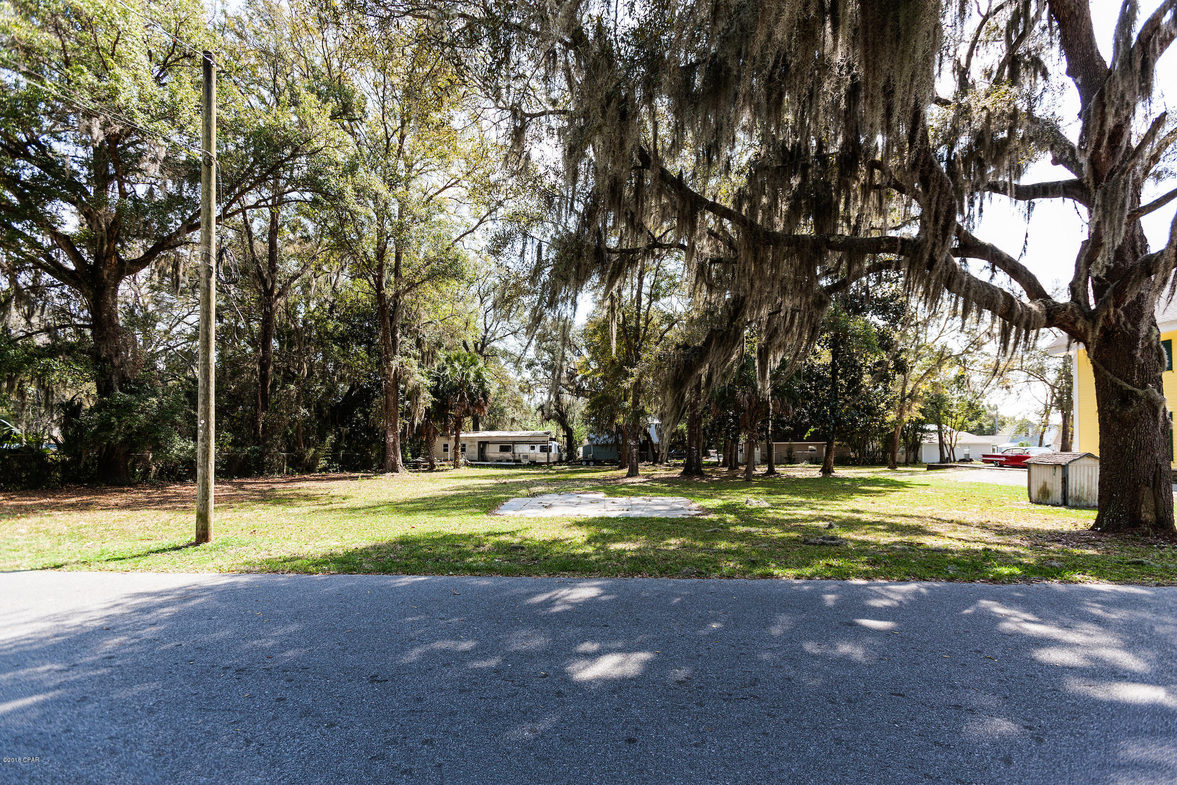 Hinson & Blackmon - Land