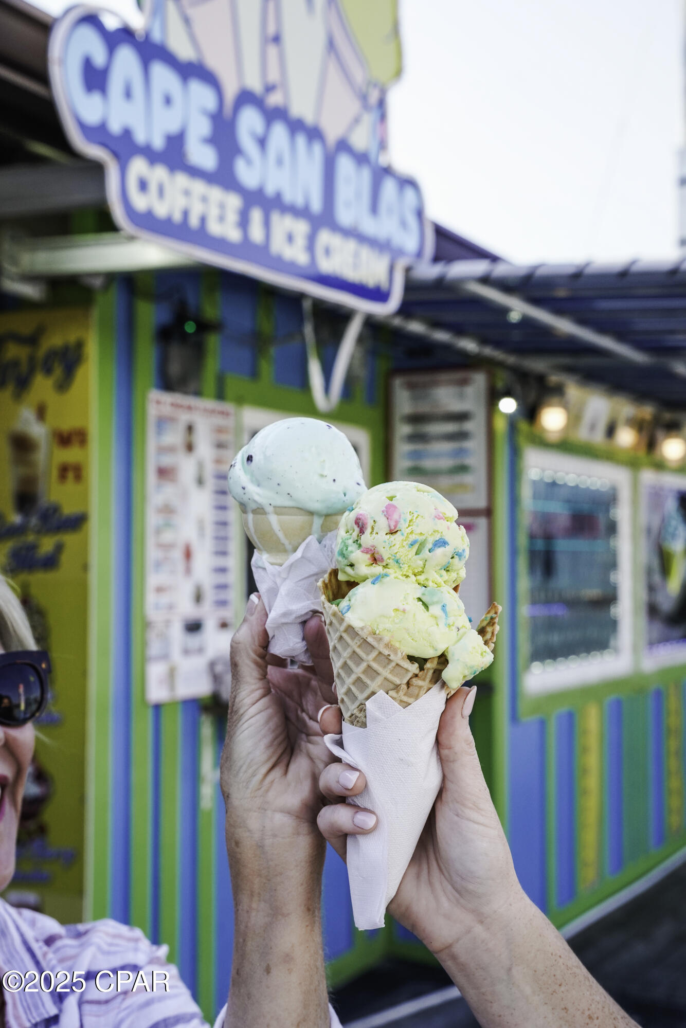 Cape Breezes - Residential