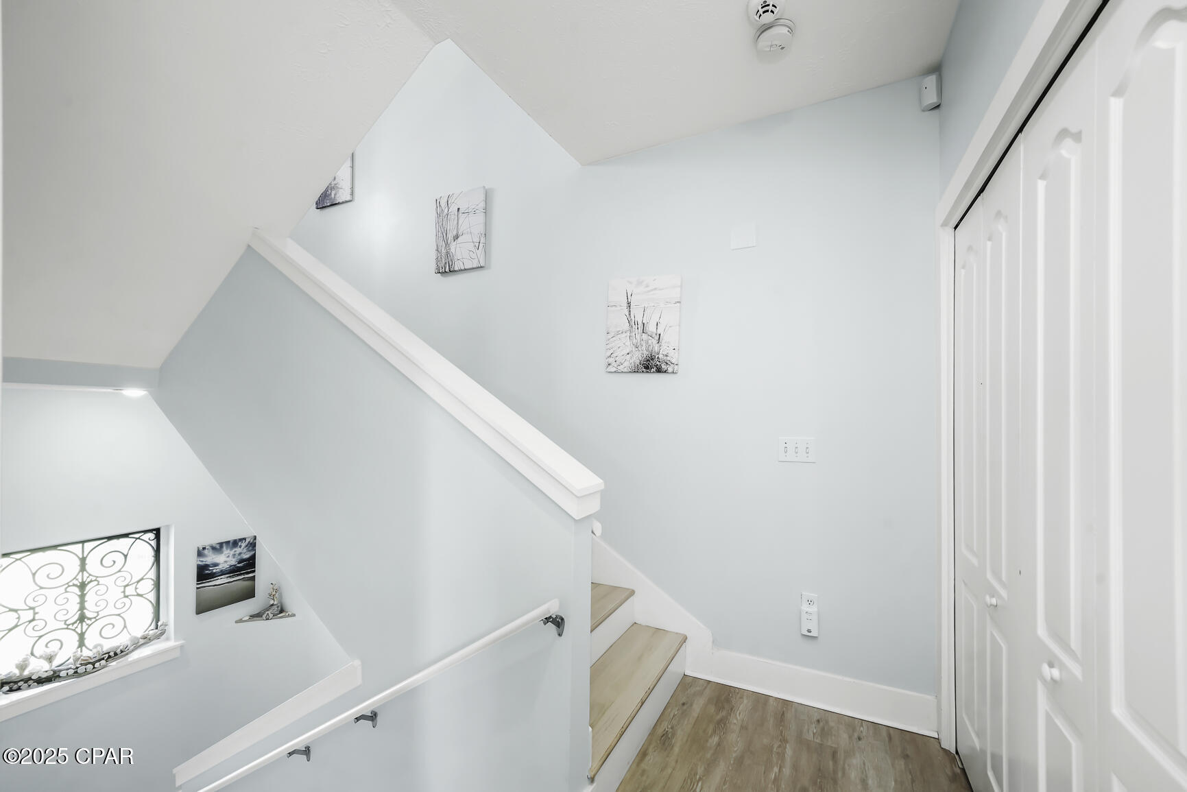 Cape Breezes - Residential