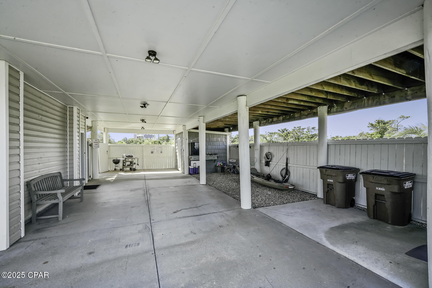 Cape Breezes - Residential