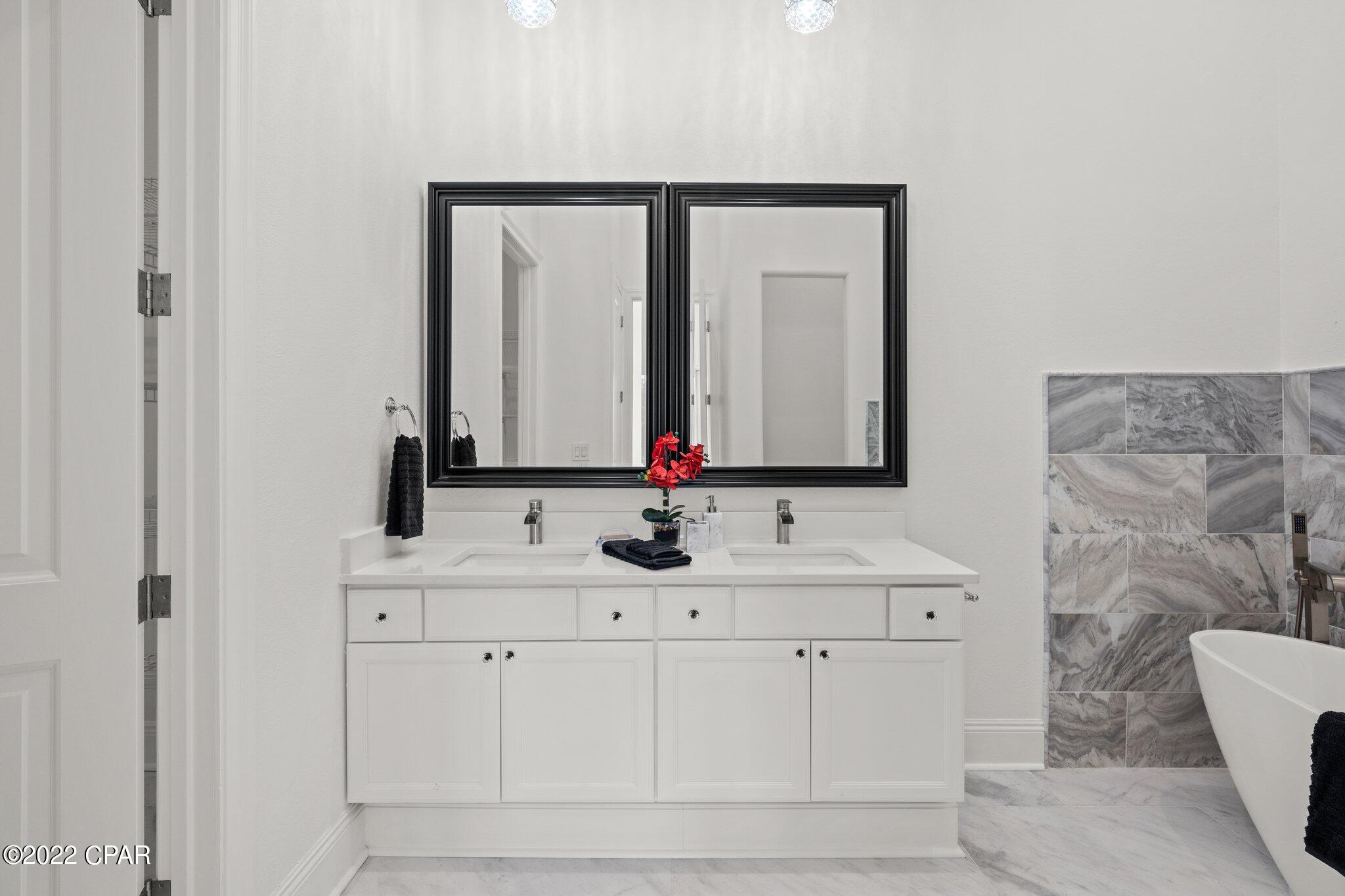 Kelly Plantation - Residential