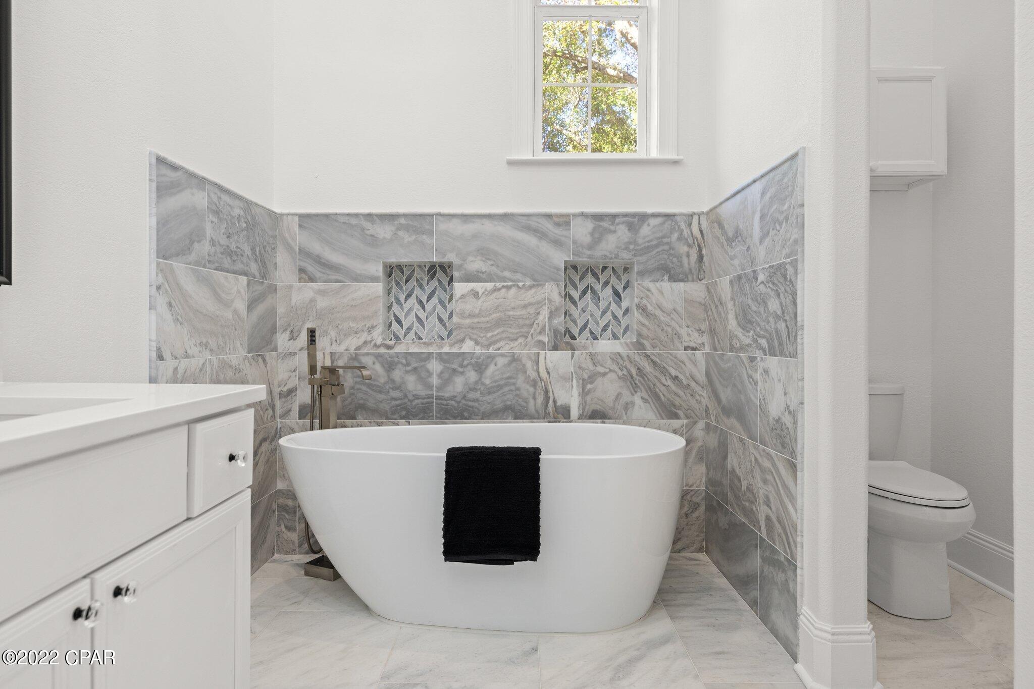 Kelly Plantation - Residential