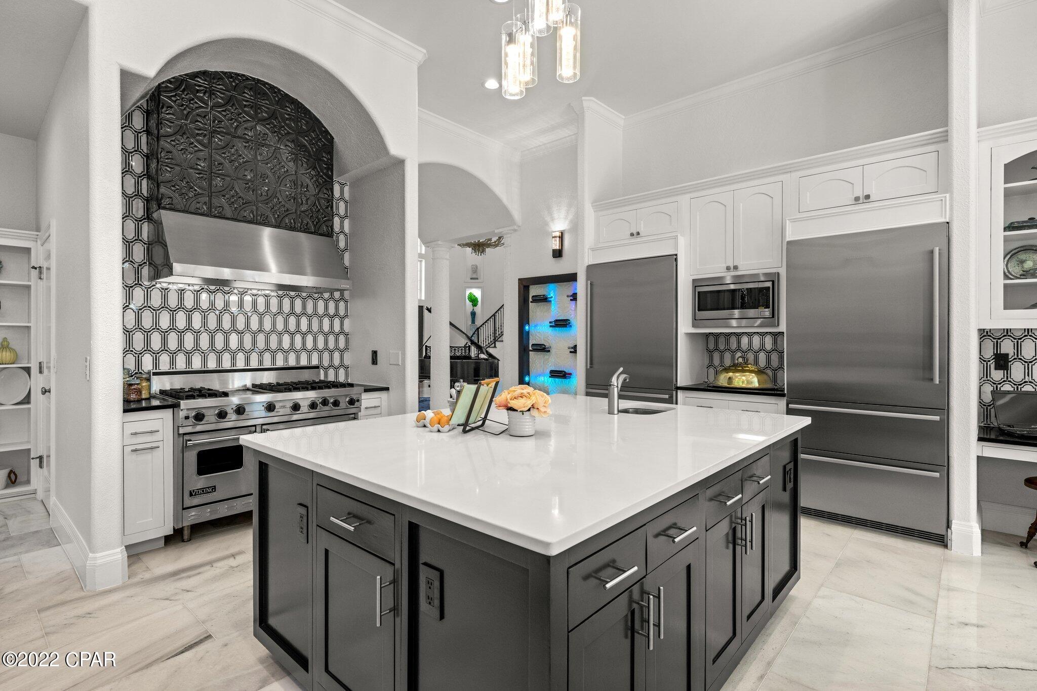 Kelly Plantation - Residential