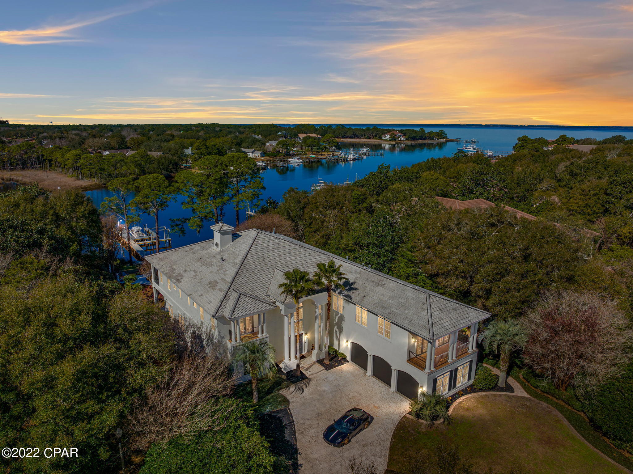 Kelly Plantation - Residential