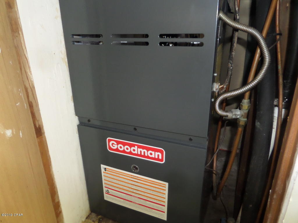 Hentz 1st Add Unit A - Residential