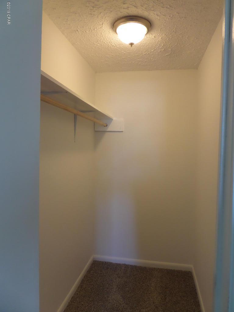 Hentz 1st Add Unit A - Residential