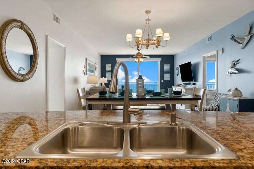 Splash Condo - Residential