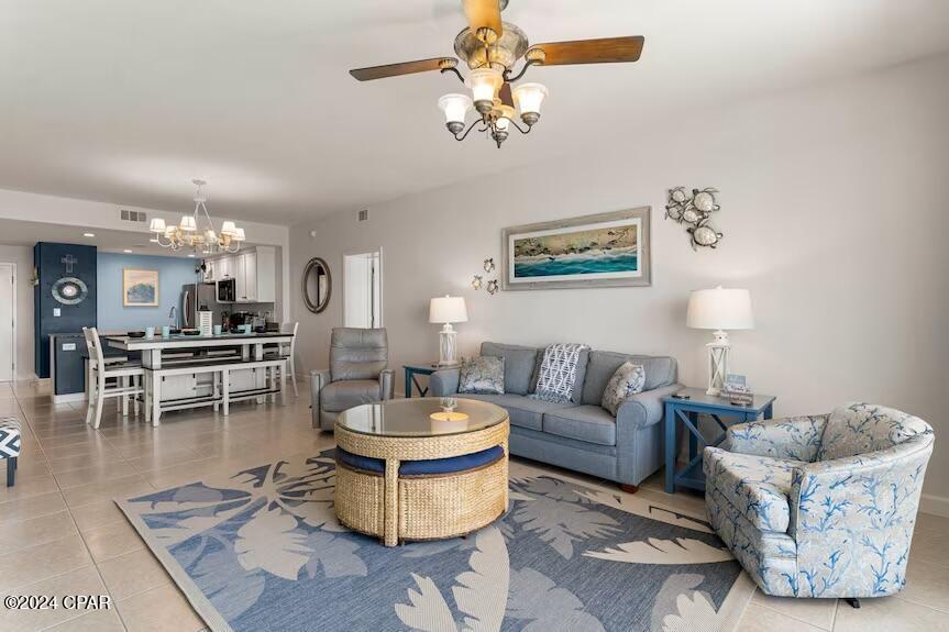 Splash Condo - Residential