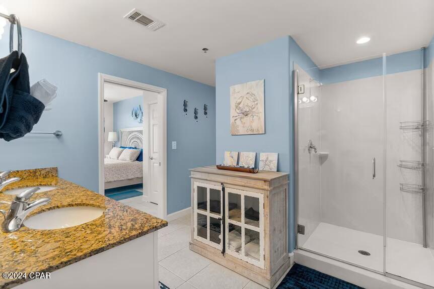 Splash Condo - Residential