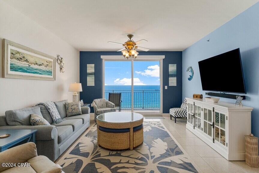 Splash Condo - Residential