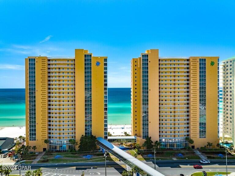 Splash Condo - Residential