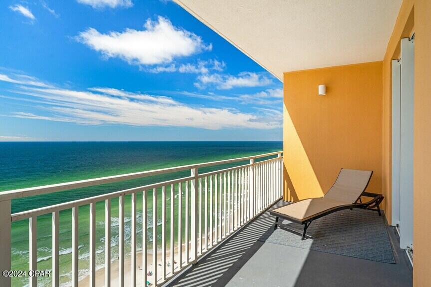 Splash Condo - Residential