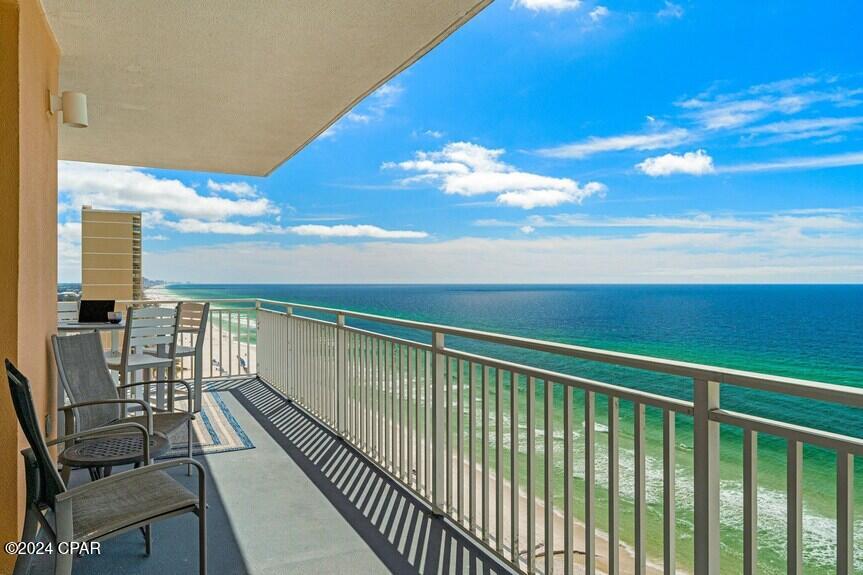 Splash Condo - Residential