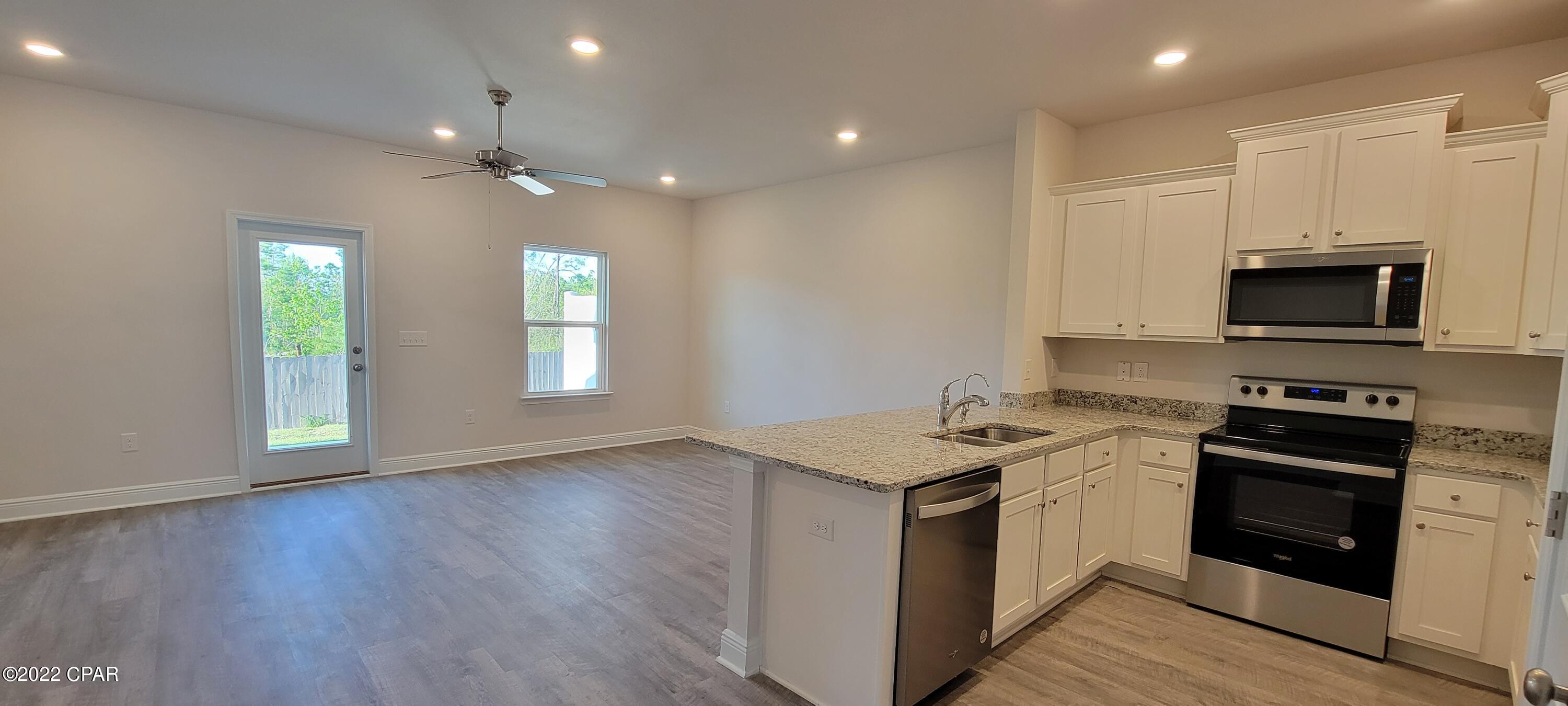 [No Recorded Subdiv] - Residential Lease