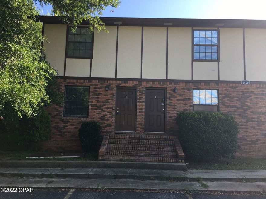 2-bedroom 1.5 bath Townhouse located in Marianna Fl, close to shopping and dining. All property sizes and ages are approximate, please measure and/or verify if important.

School assignments are subject to change, please check with Bay County for most accurate information.

Deposit is the same as the rent. All property sizes and ages are approximate, please measure and/or verify if important.

School assignments are subject to change, please check with Bay County for most accurate information.

Deposit is the same as the rent. Washer/Dryer AS IS