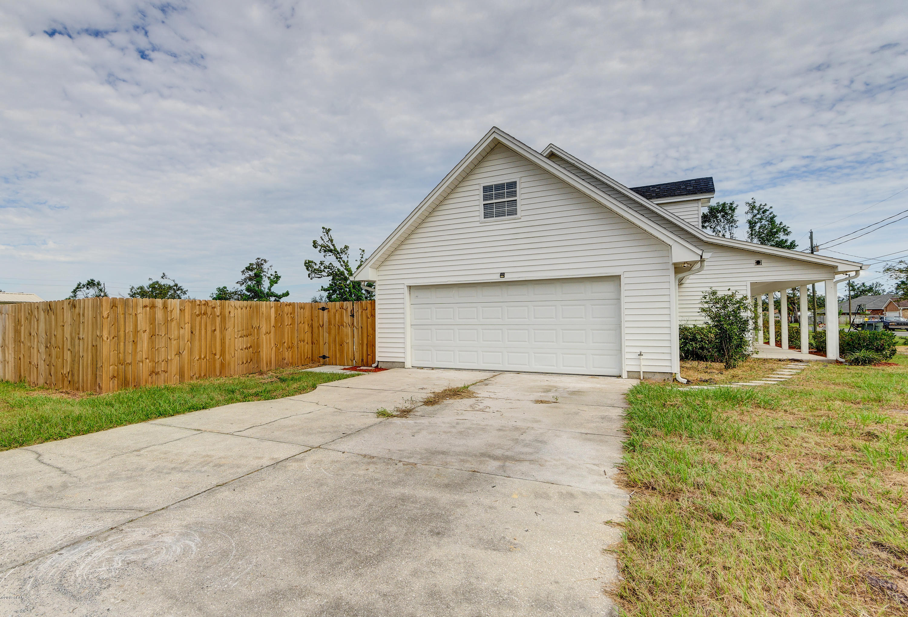 [No Recorded Subdiv] - Residential