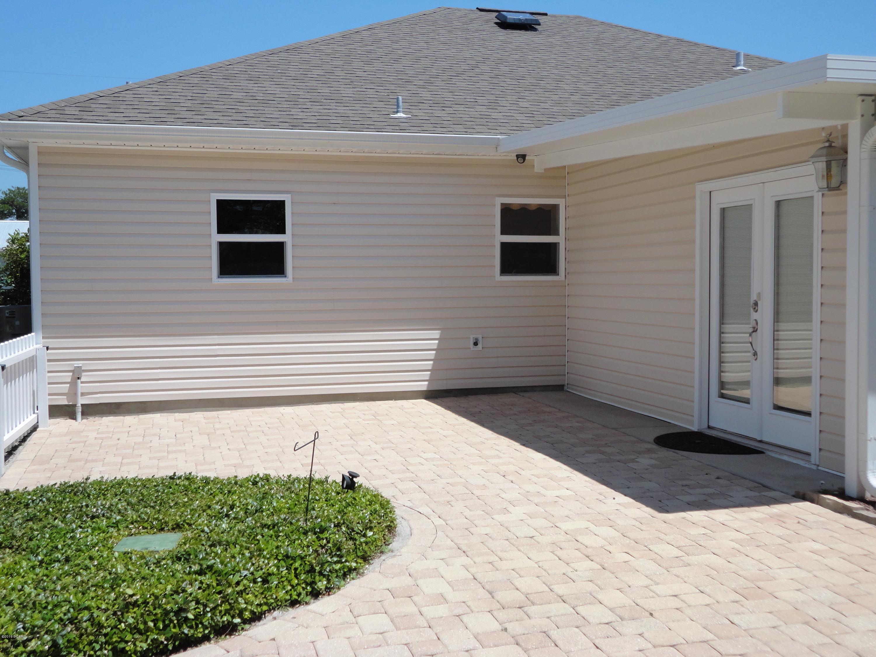 Riviera Beach 1st Add - Residential