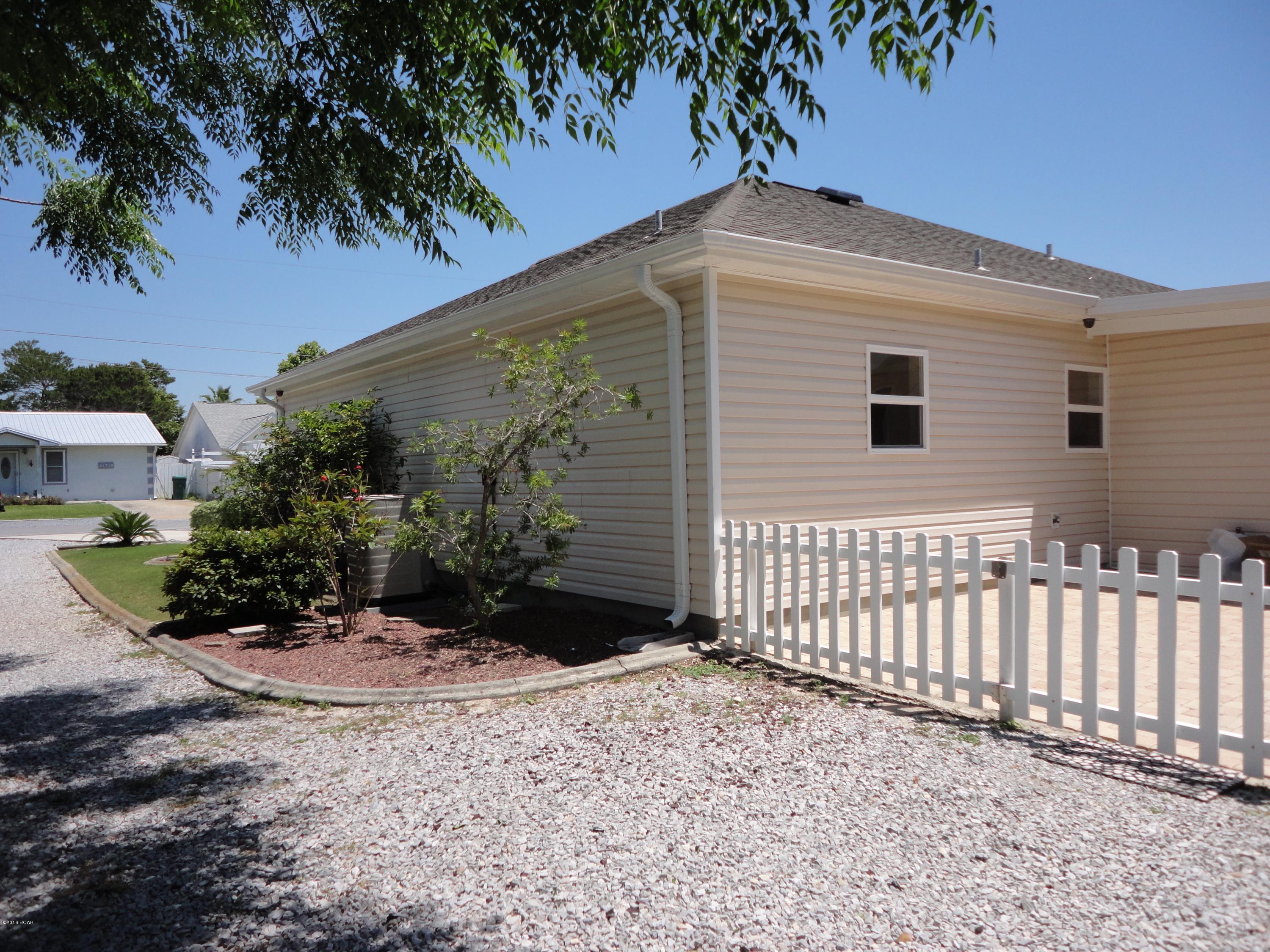 Riviera Beach 1st Add - Residential