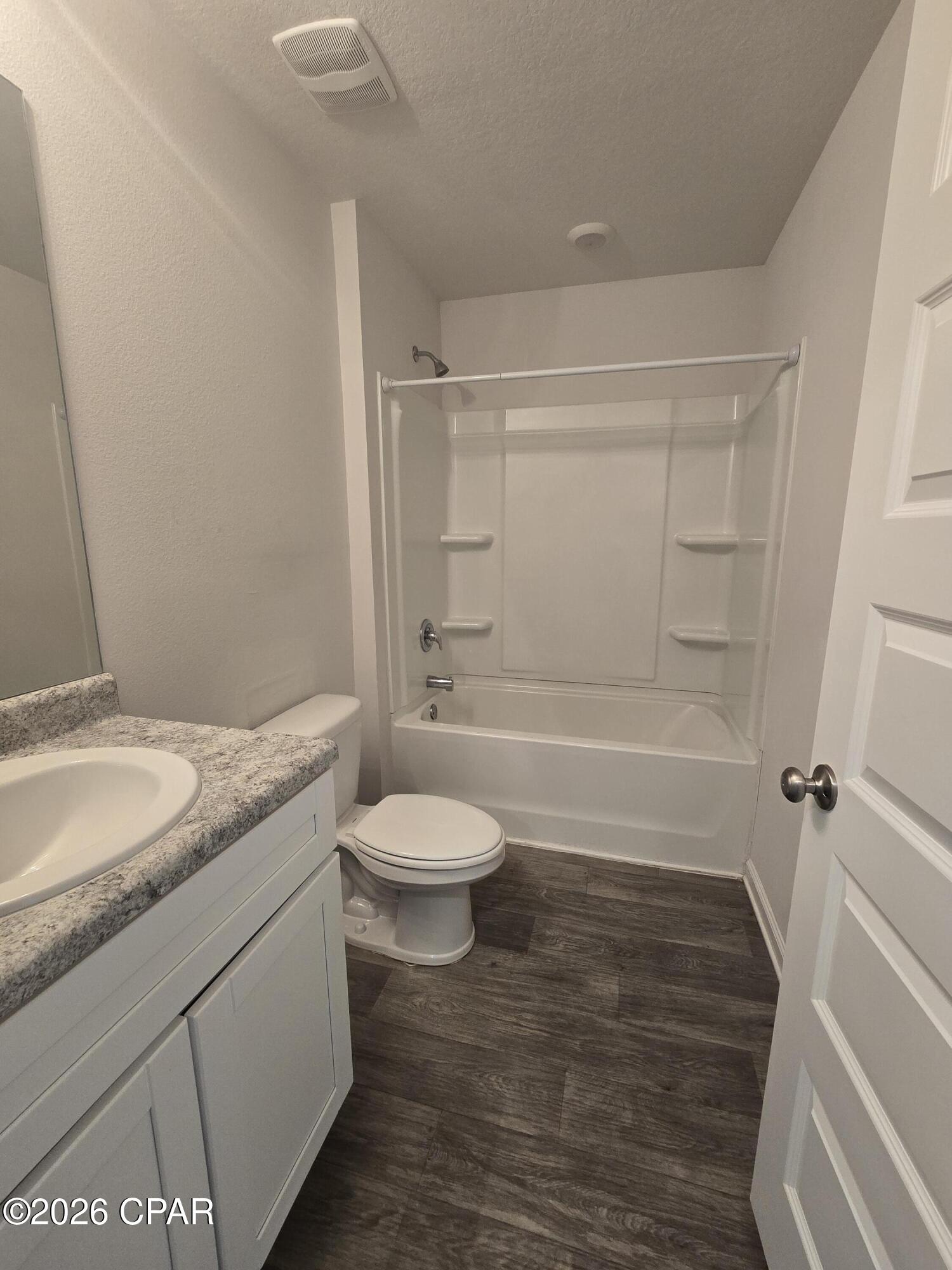 [No Recorded Subdiv] - Residential Lease