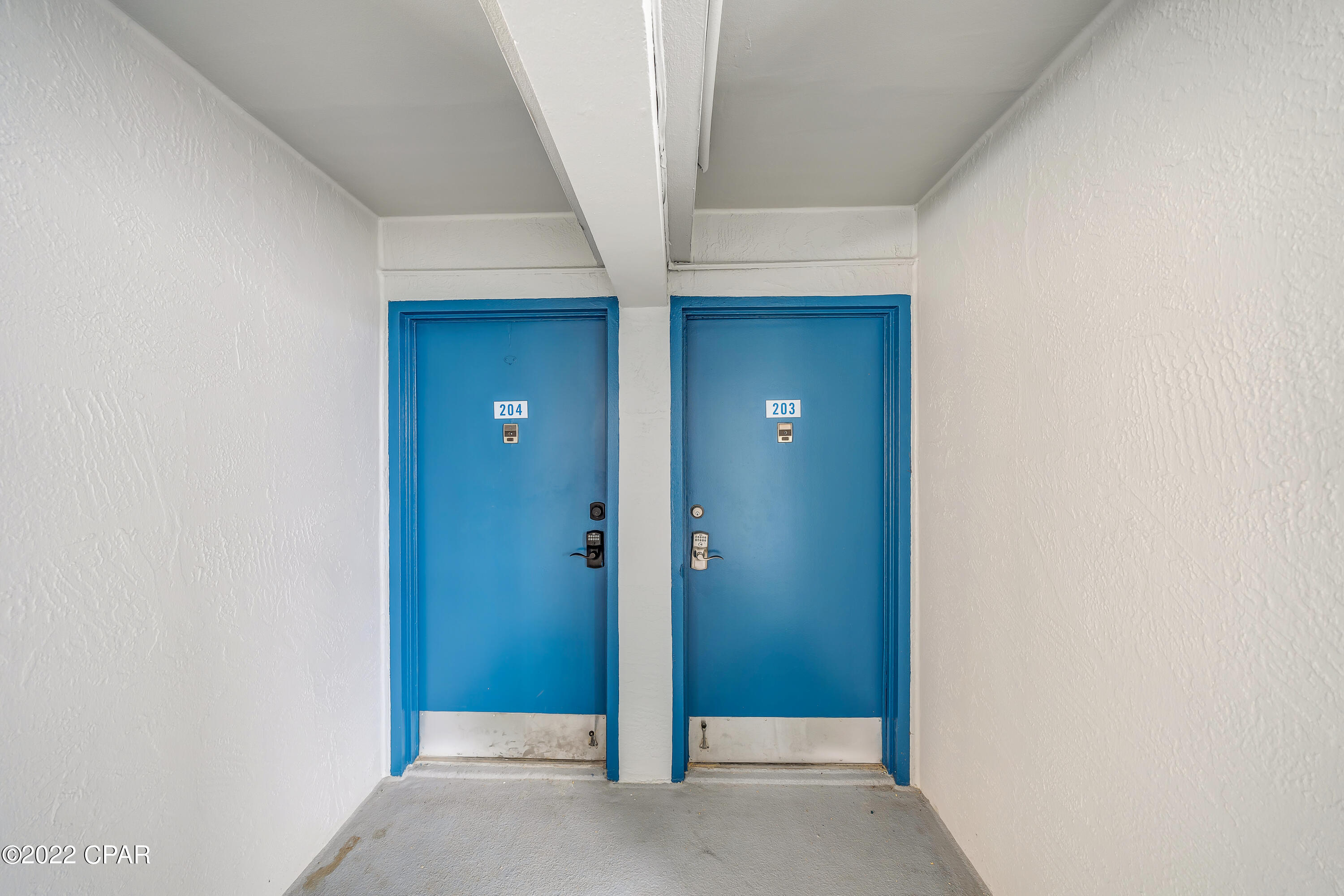 Mariner East Condo - Residential